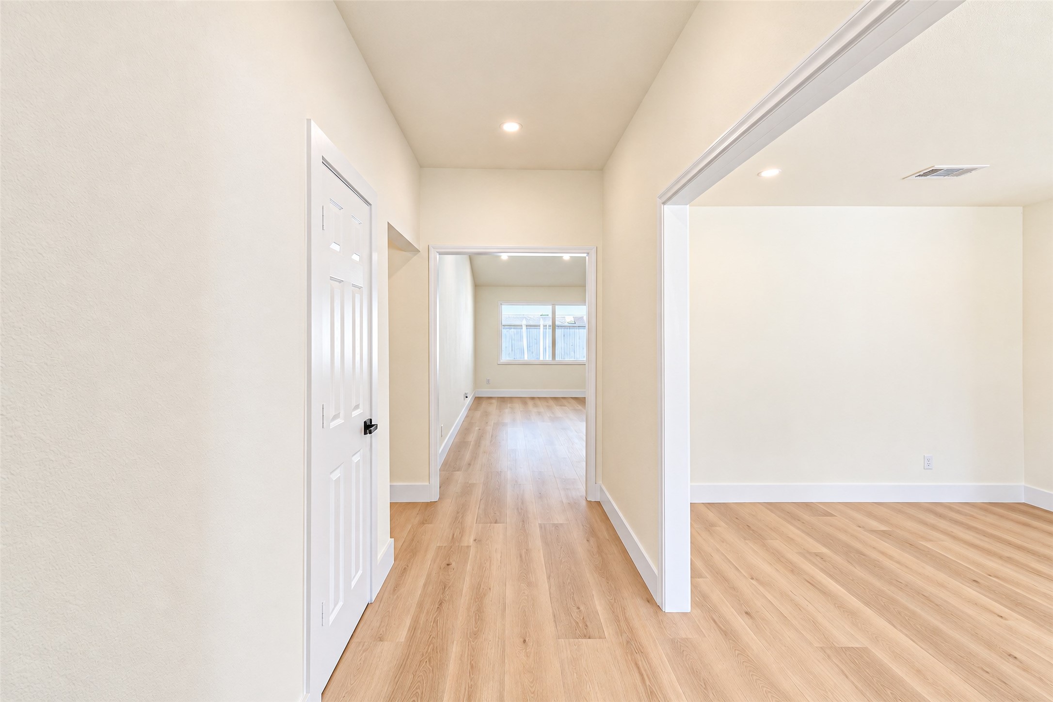 7623 Braes Meadow Drive Property Photo 5