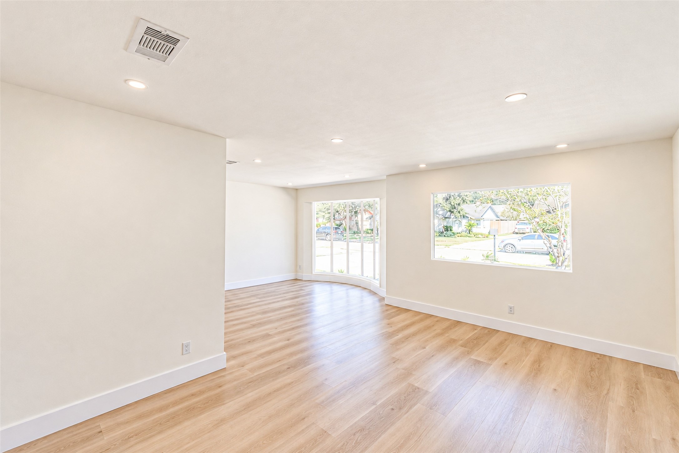 7623 Braes Meadow Drive Property Photo 6