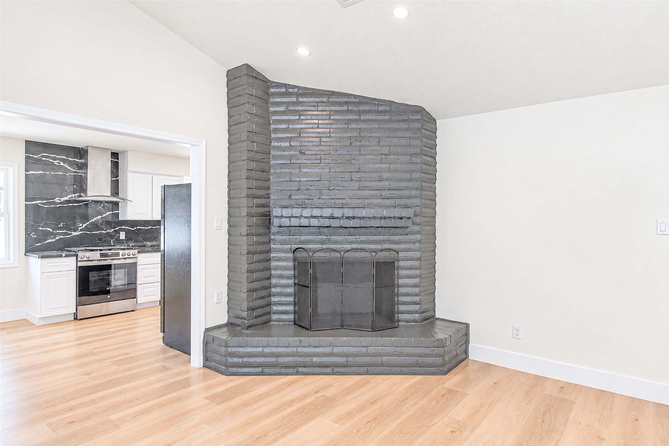 7623 Braes Meadow Drive Property Photo 25