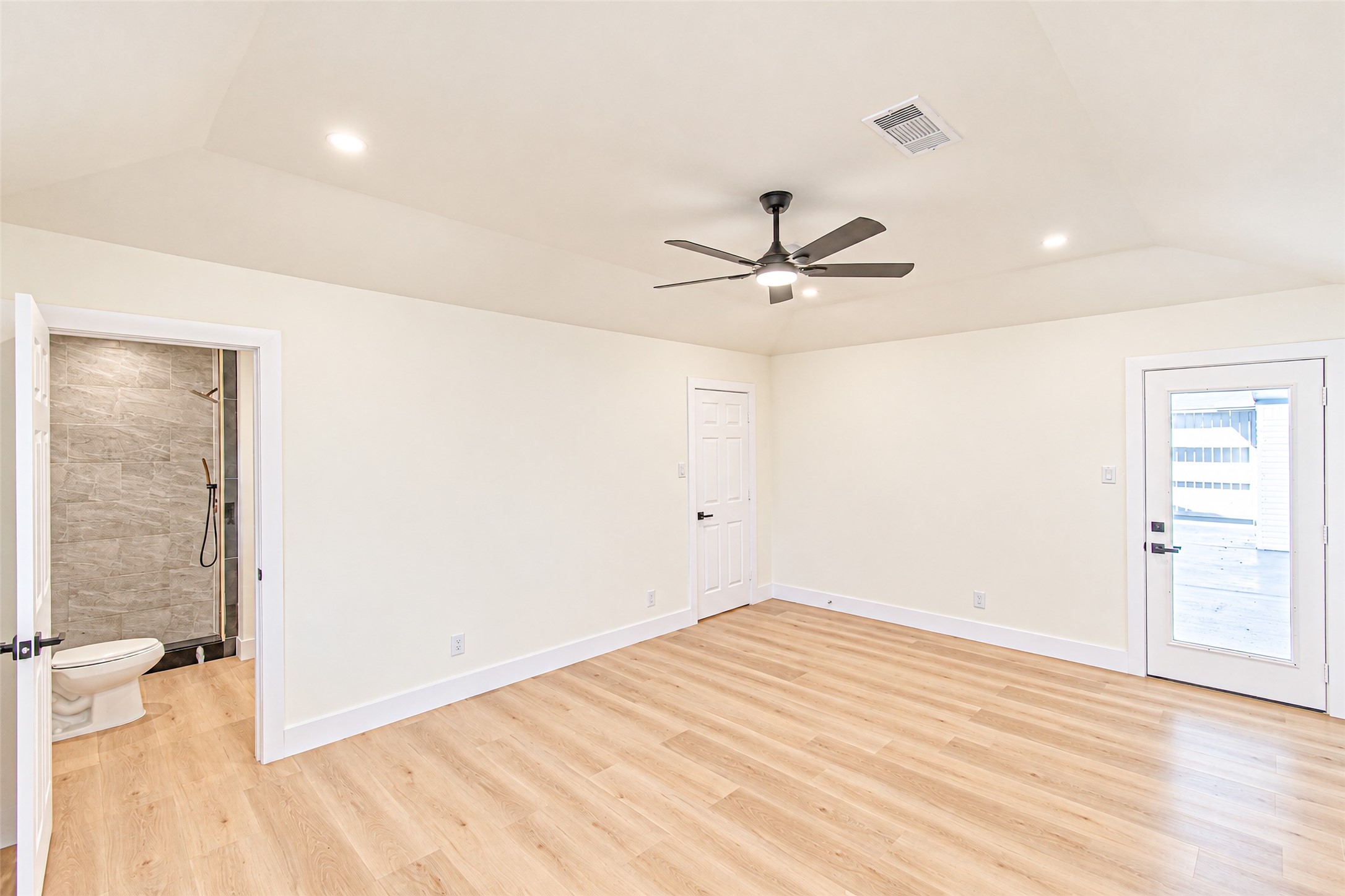 7623 Braes Meadow Drive Property Photo 26