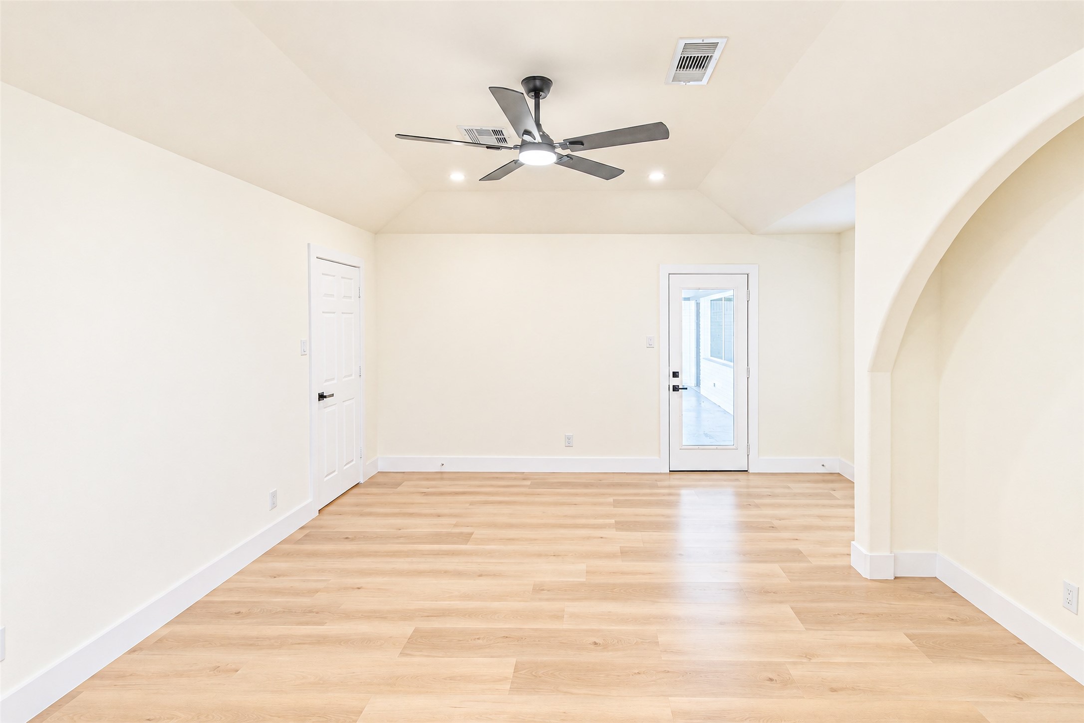 7623 Braes Meadow Drive Property Photo 27