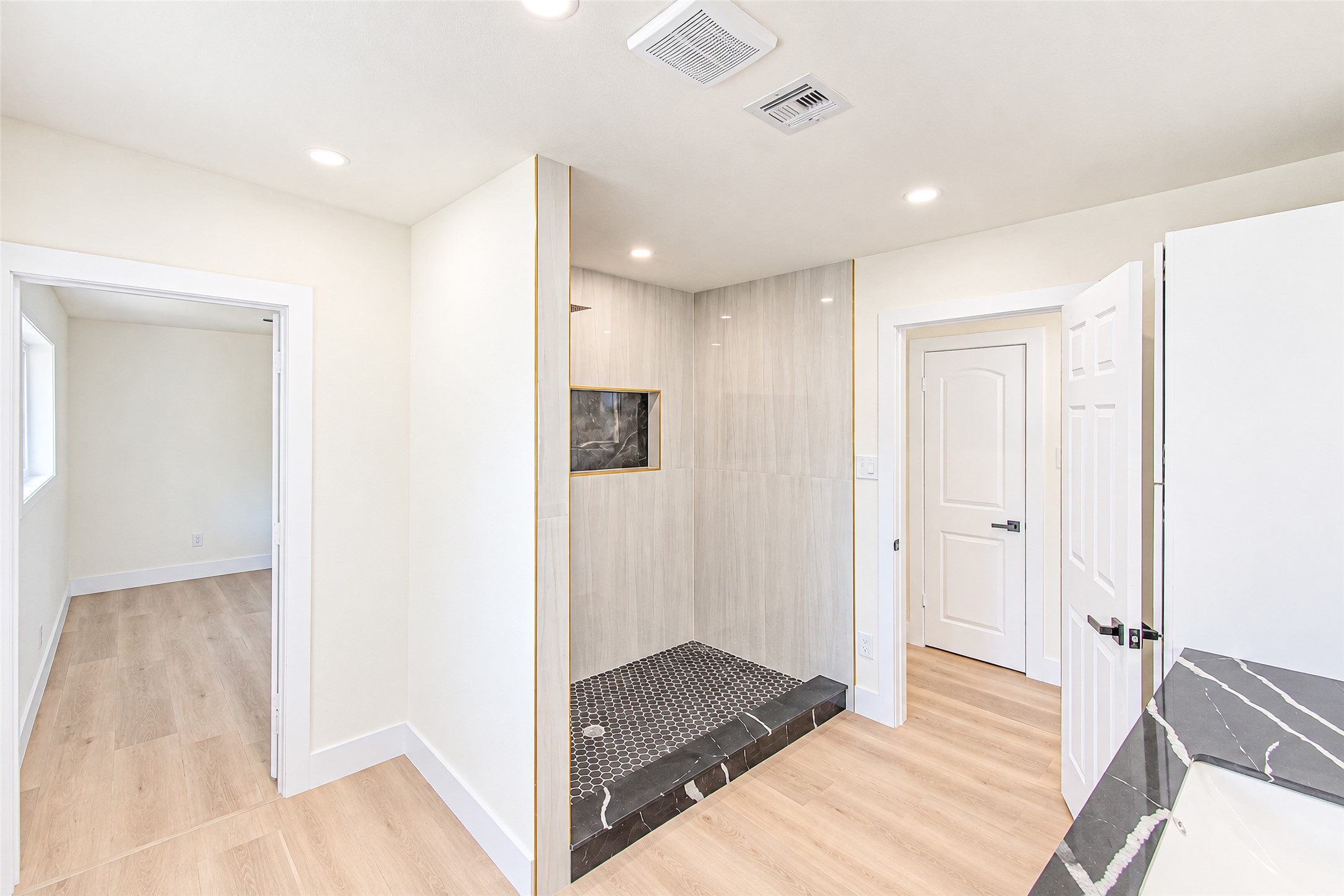 7623 Braes Meadow Drive Property Photo 33