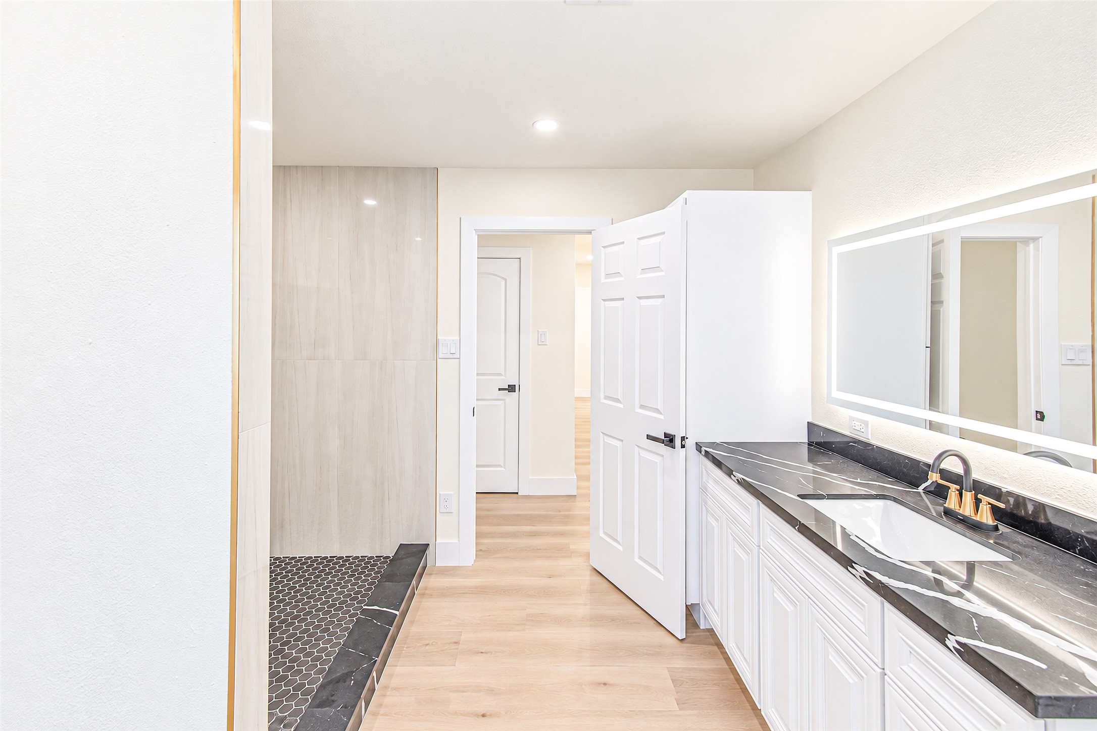 7623 Braes Meadow Drive Property Photo 34