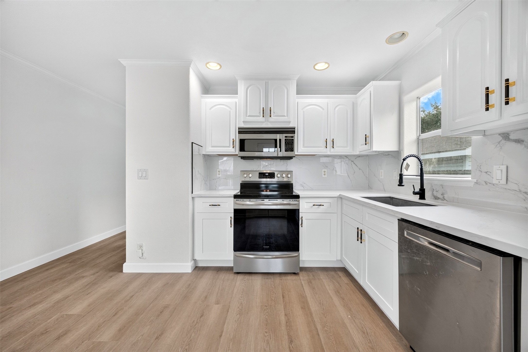 10130 Summerberry Lane Property Photo 15