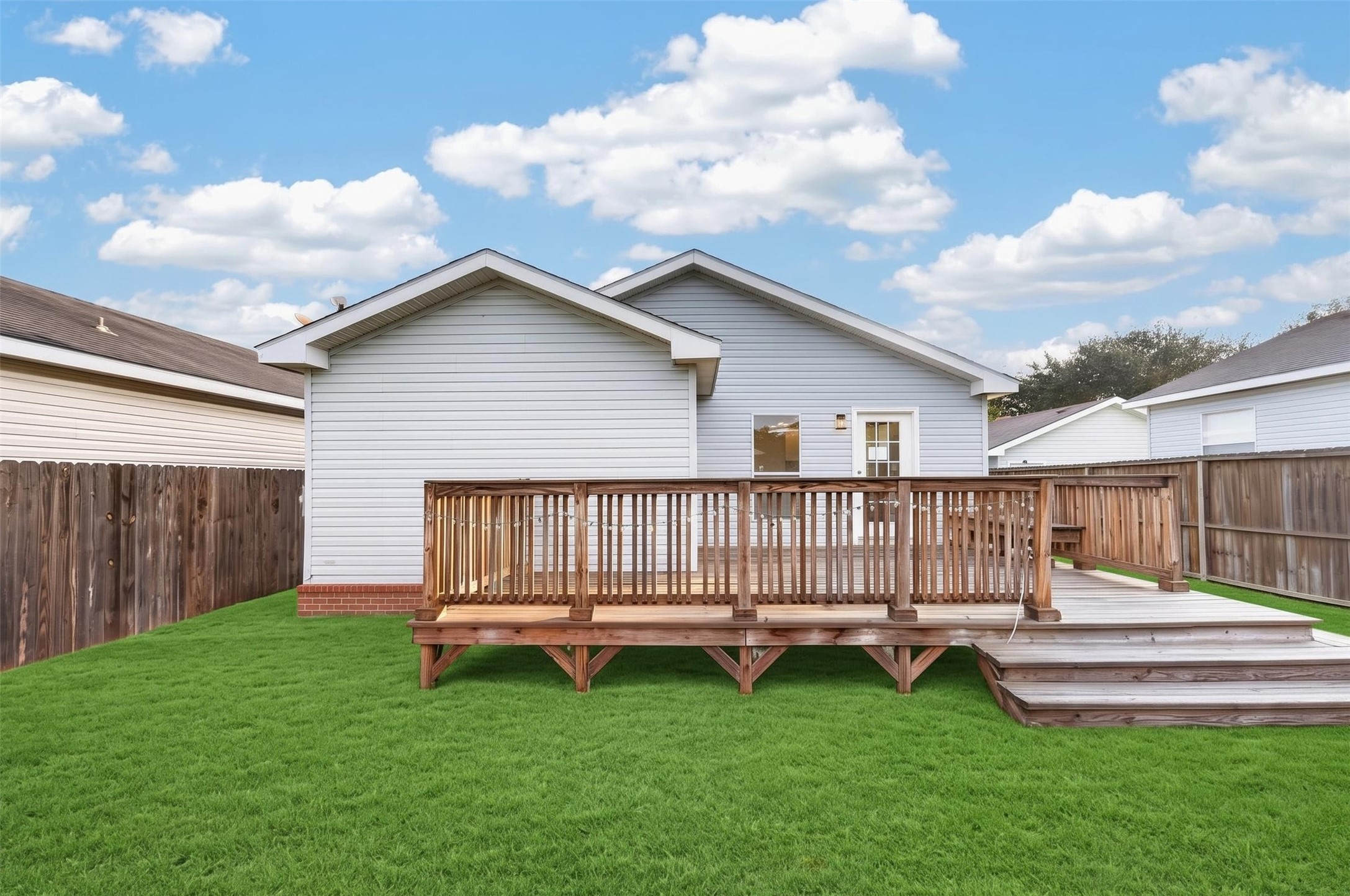 10130 Summerberry Lane Property Photo 36