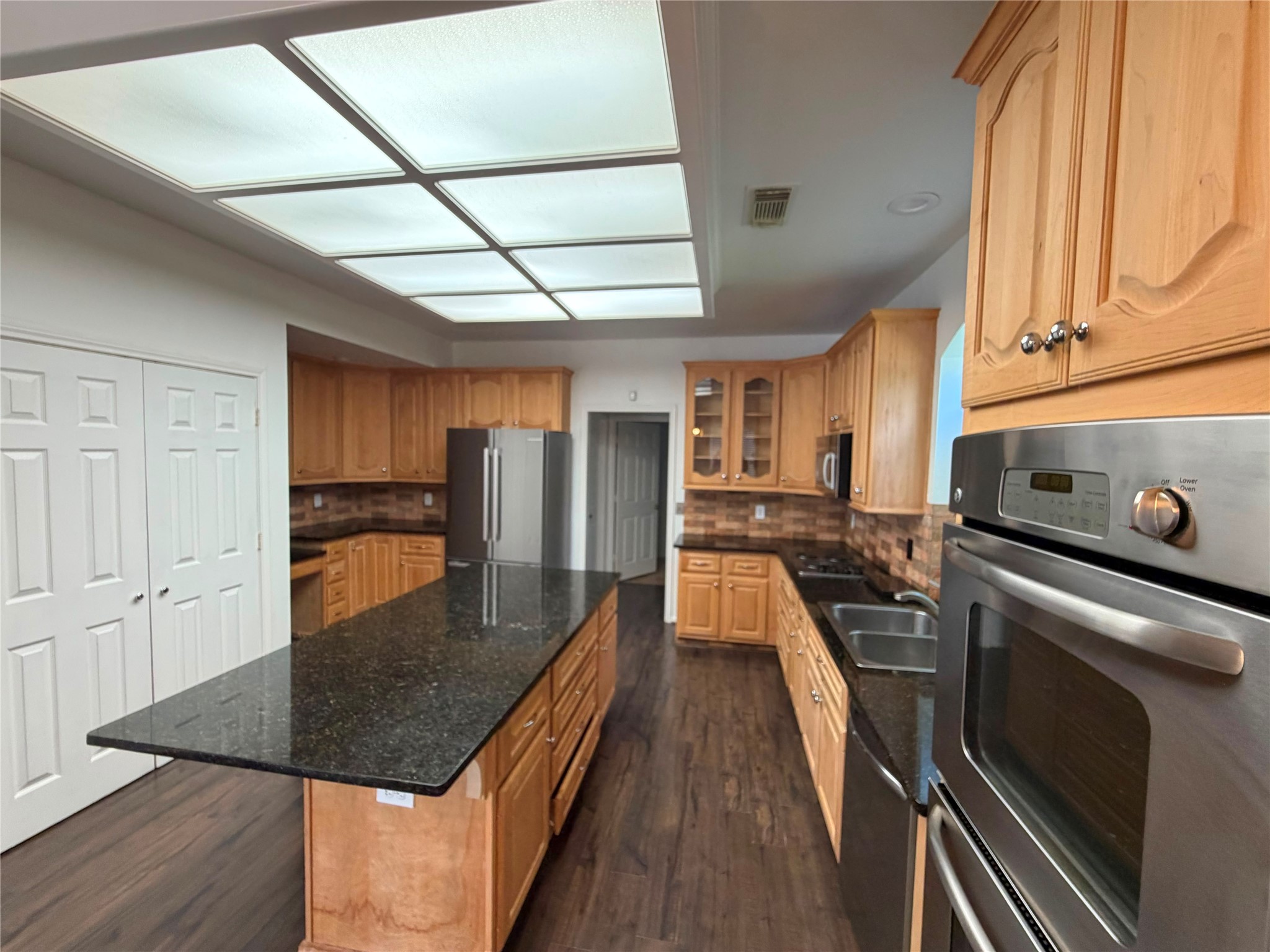 1103 Glendale Drive Property Photo 13