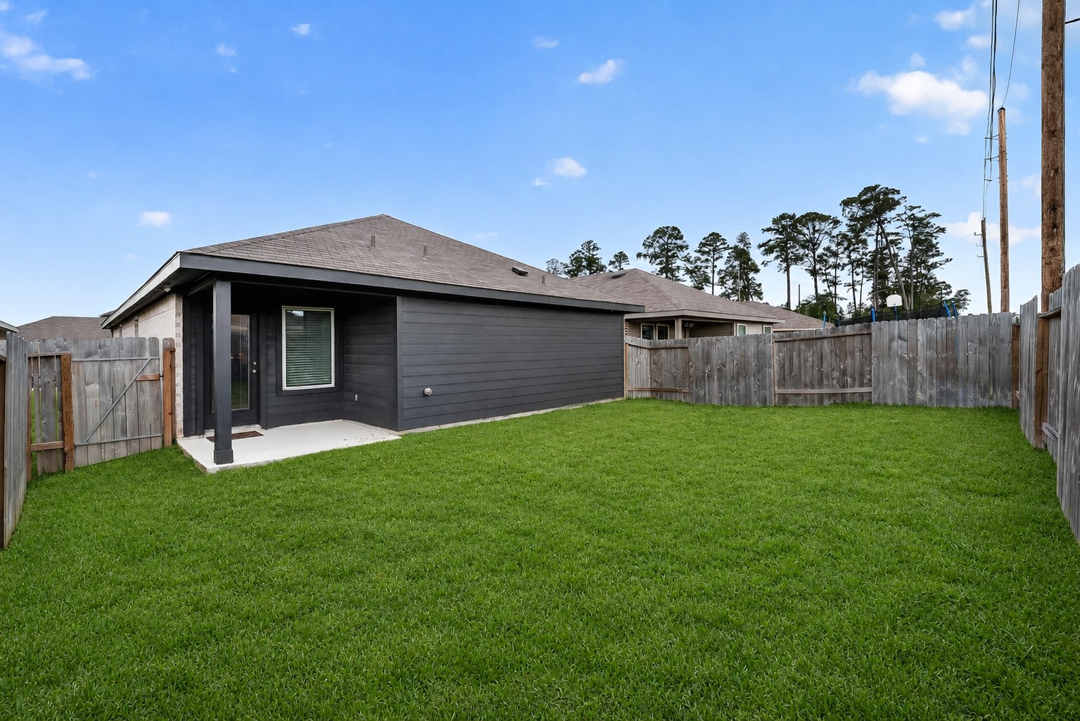 24318 Pebble Crescent Lane Property Photo 28
