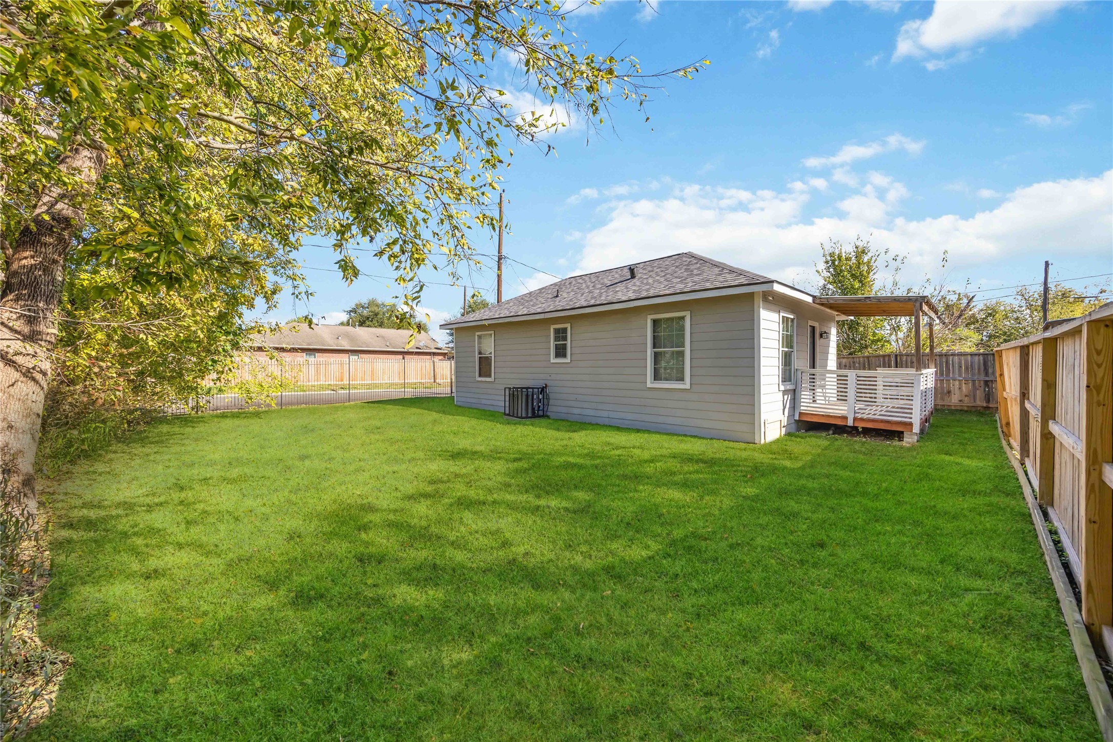 3810 Rawley Street Property Photo 27