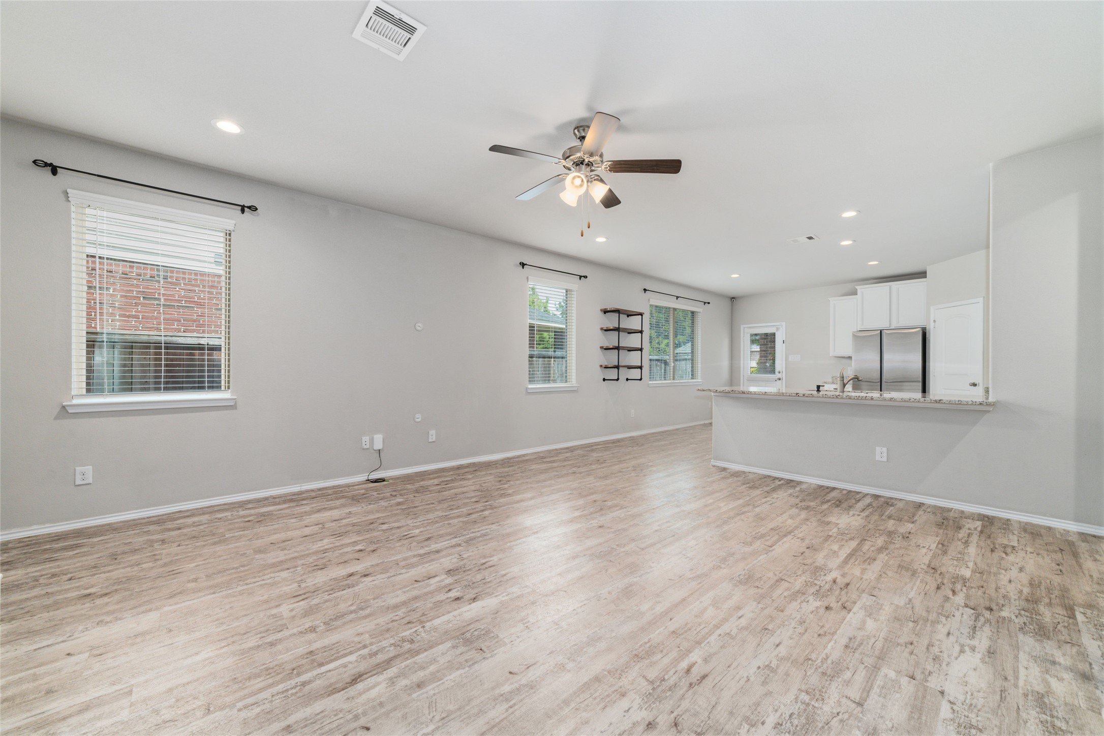 16451 Rosary Pea Place Property Photo 8