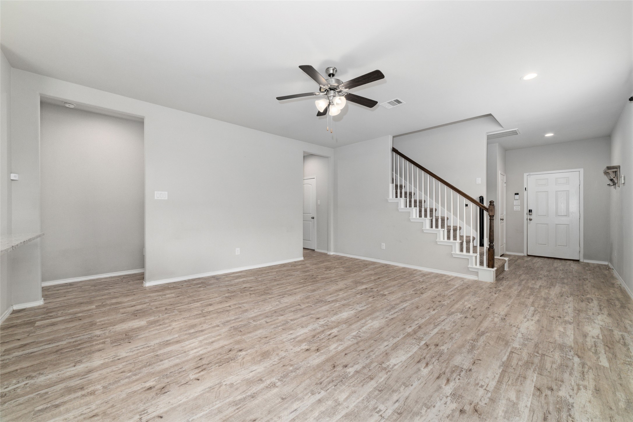 16451 Rosary Pea Place Property Photo 10