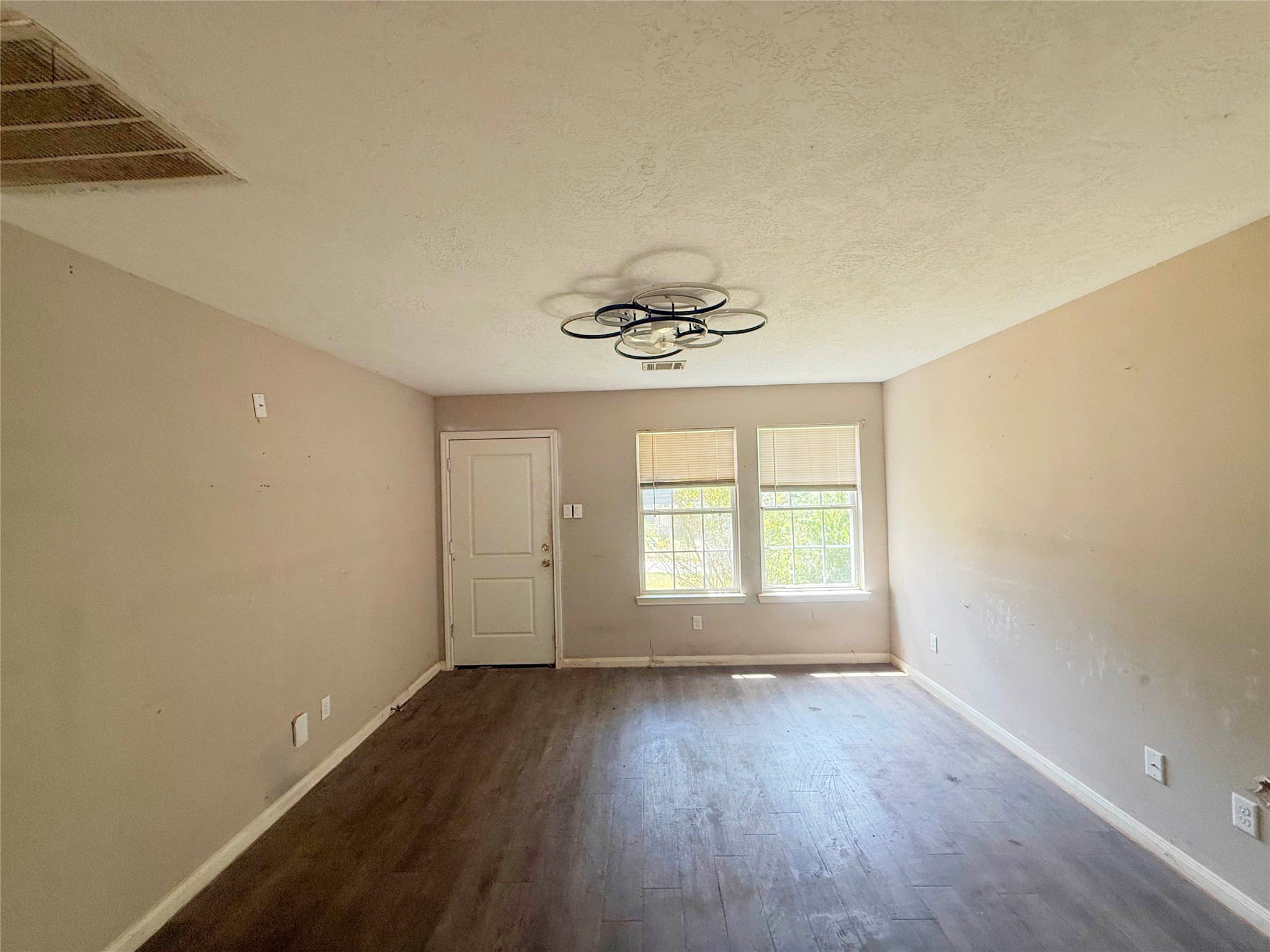 15028 Austin Road Property Photo 9