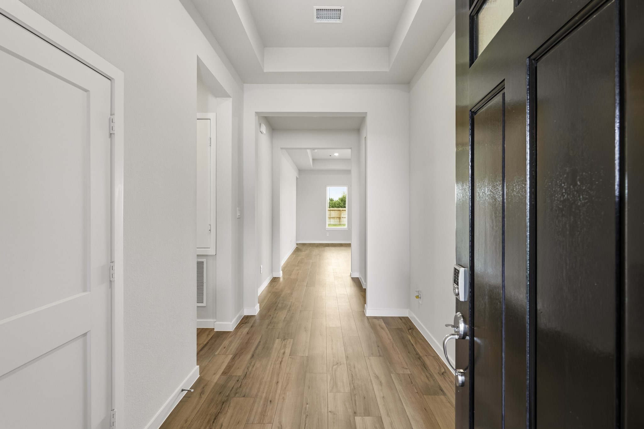 12102 Old Fashion Circle Property Photo 3