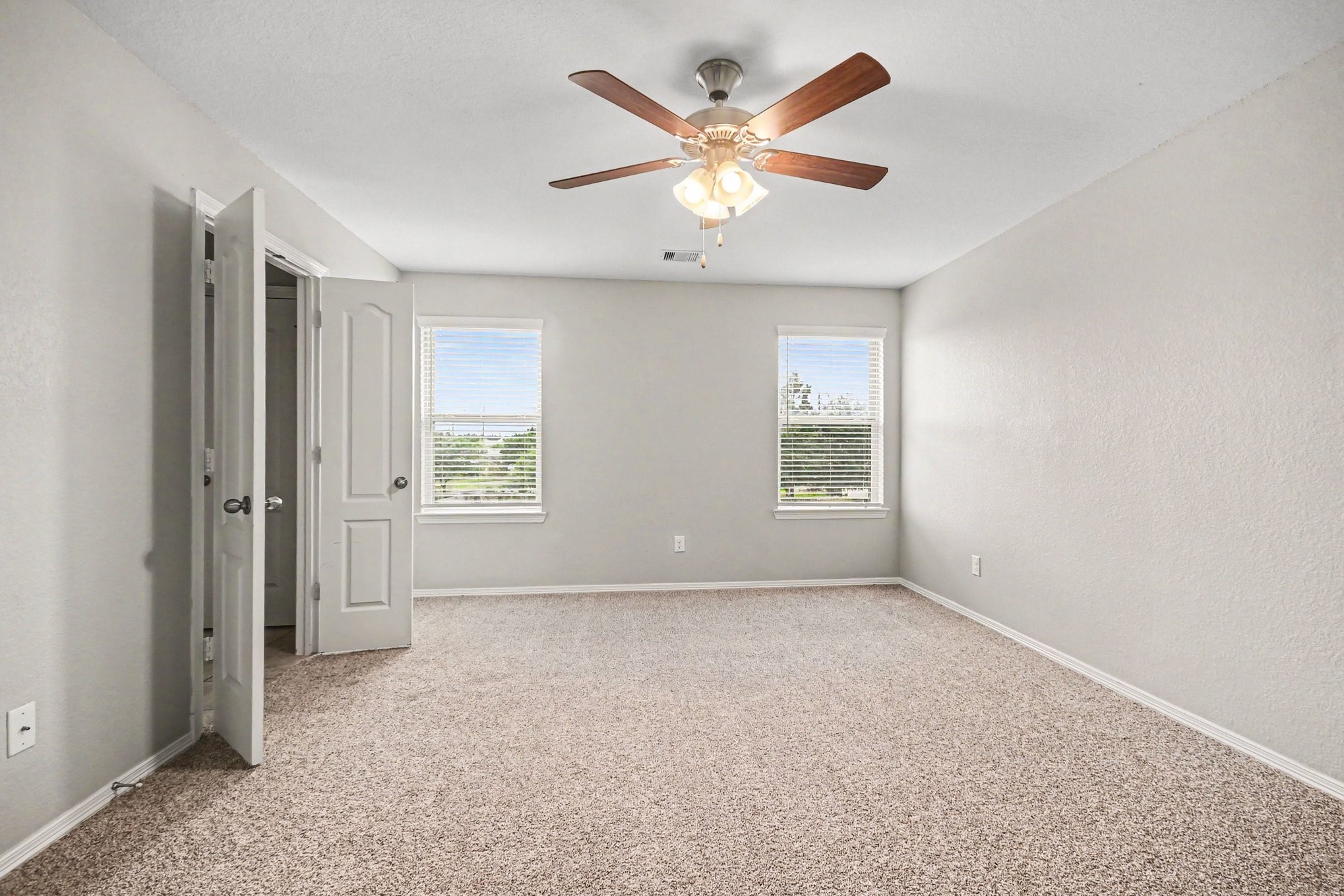 13211 Barrington Oaks Circle Property Photo 11