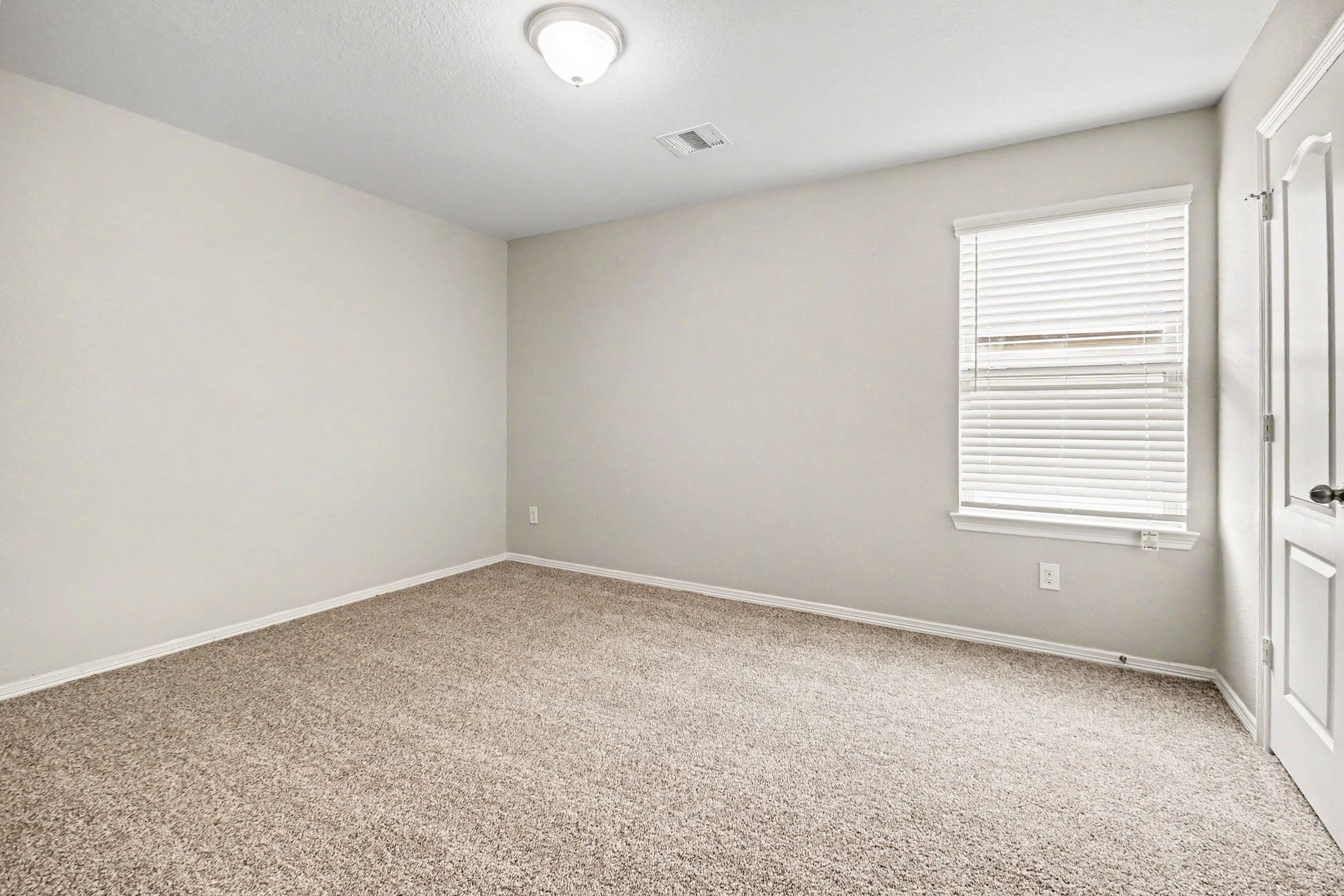 13211 Barrington Oaks Circle Property Photo 16