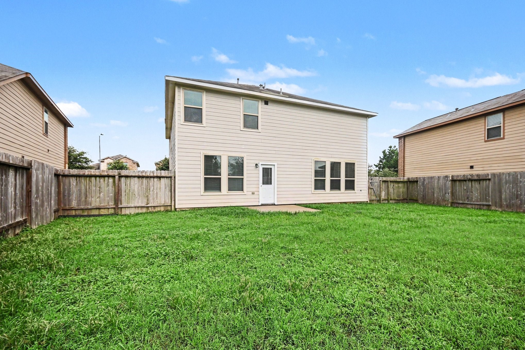 13211 Barrington Oaks Circle Property Photo 25