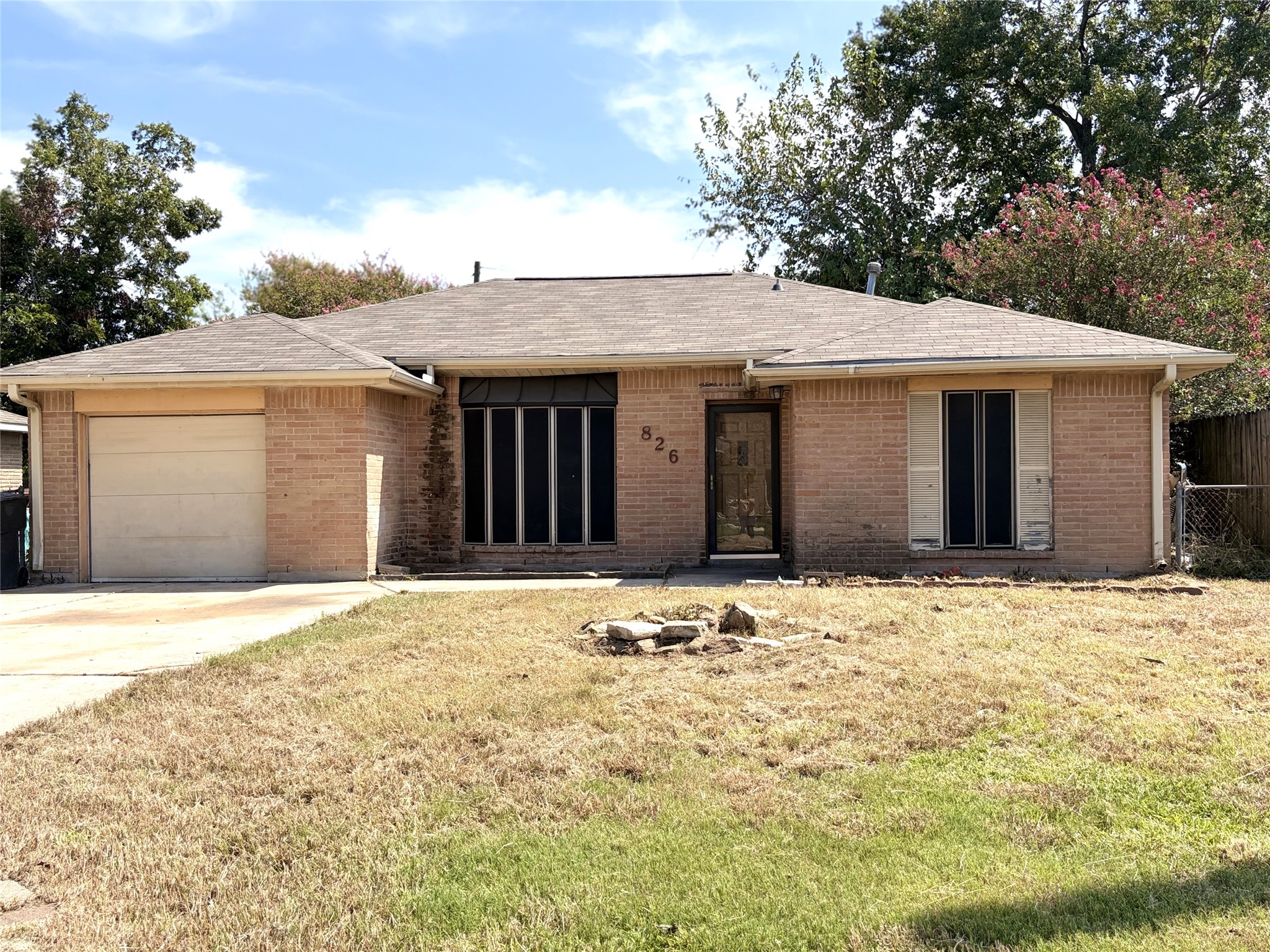 826 Deerpass Drive Property Photo 1