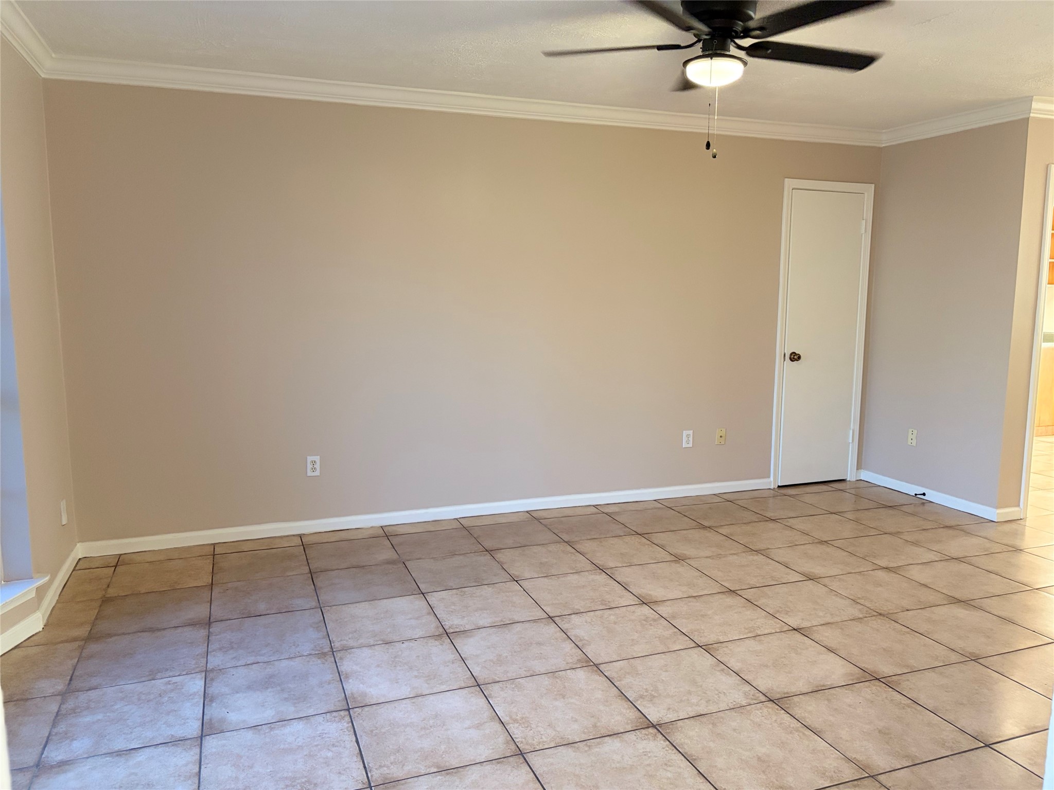 826 Deerpass Drive Property Photo 3