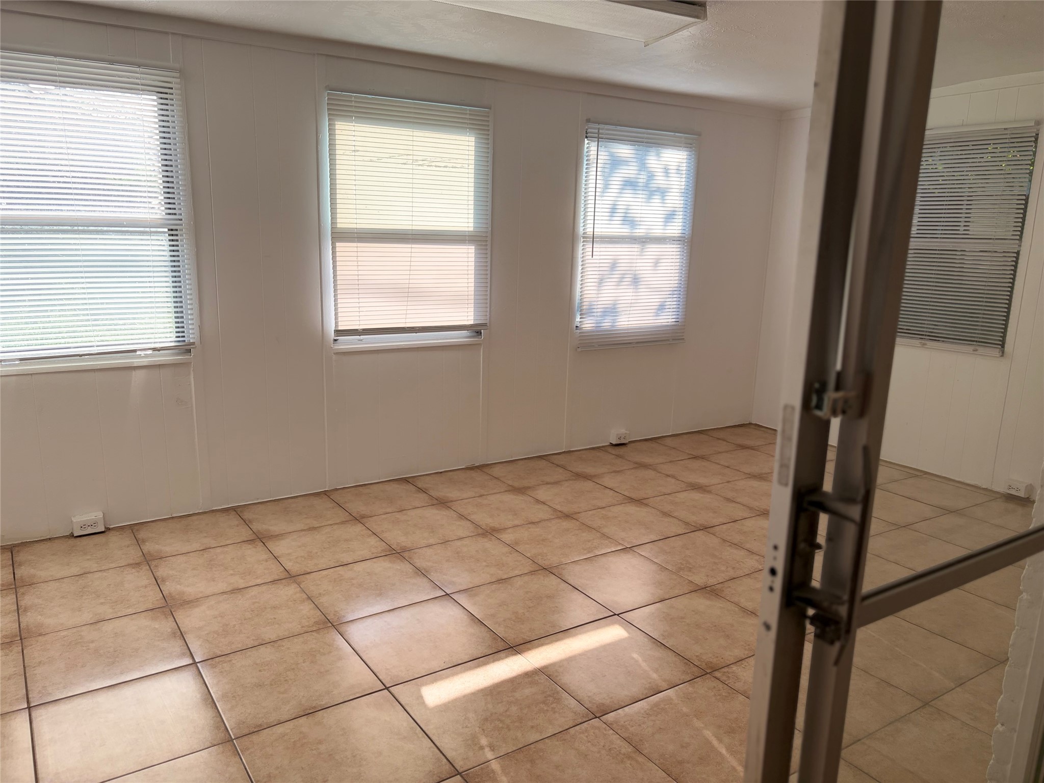 826 Deerpass Drive Property Photo 7