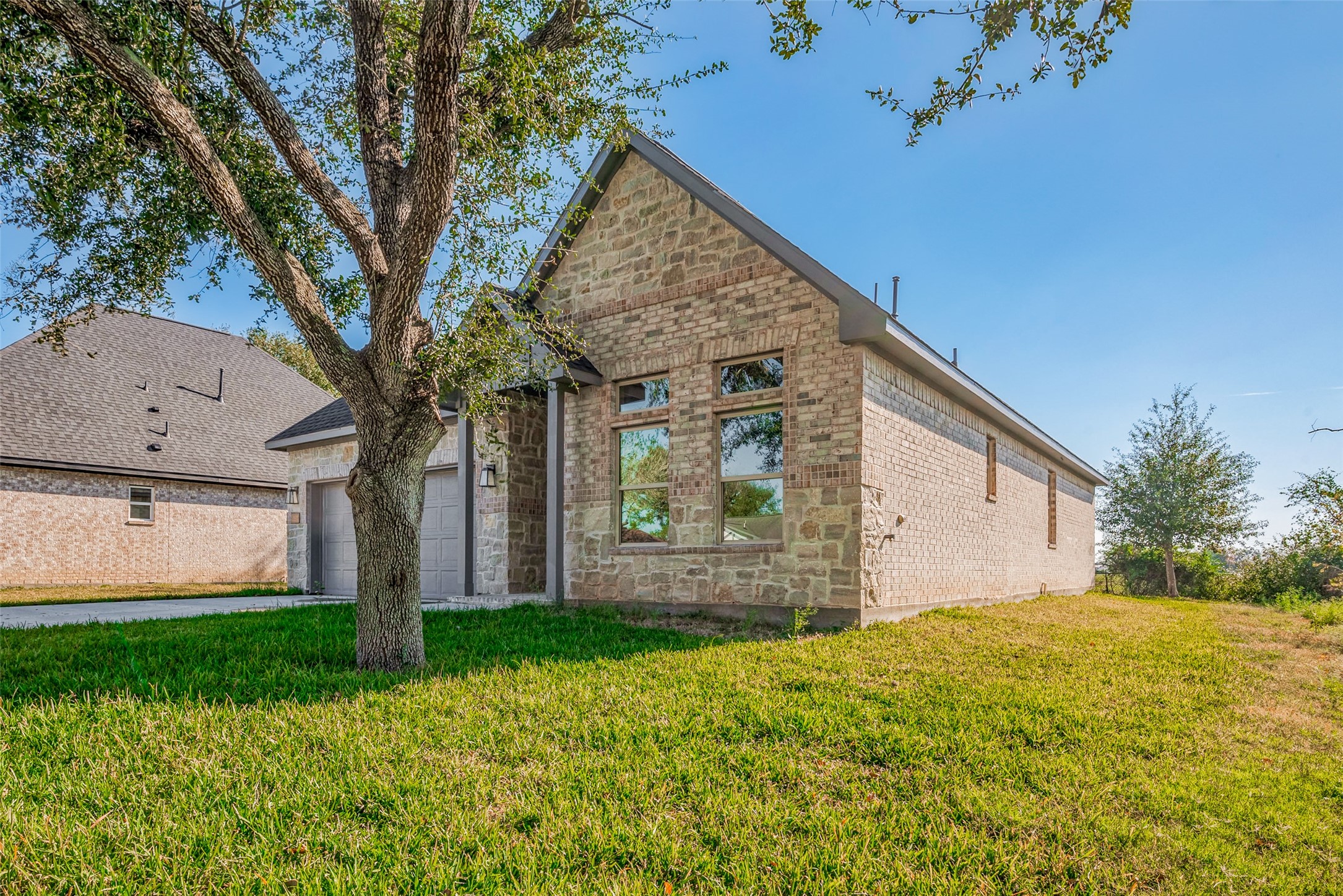 3639 Needville Avenue Property Photo 3