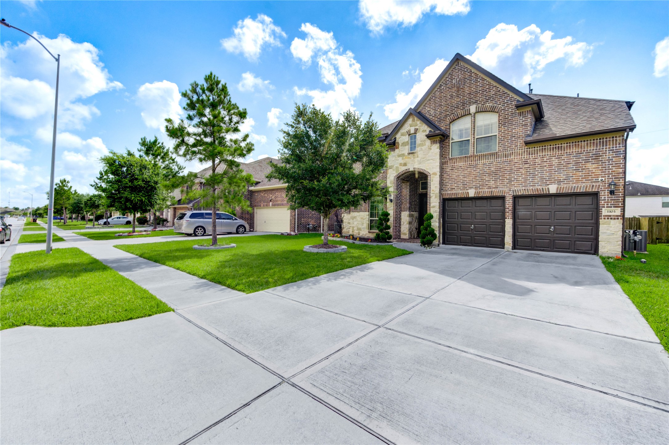 1103 River Delta Lane Property Photo 1