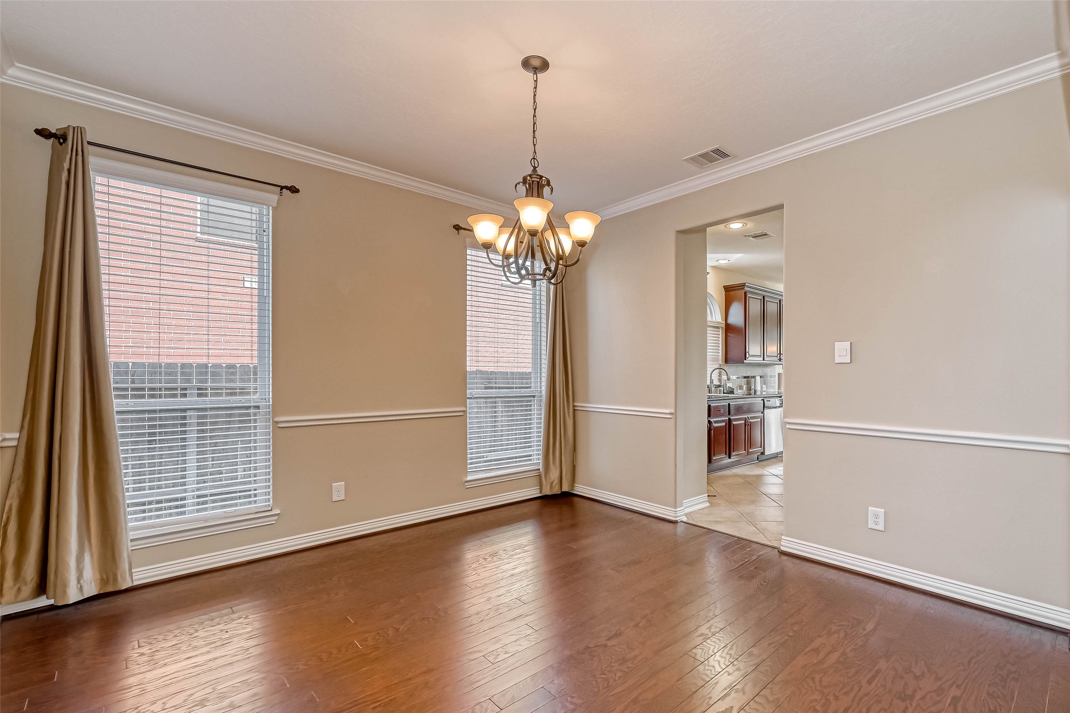 17827 Circular Quay Lane Property Photo 8