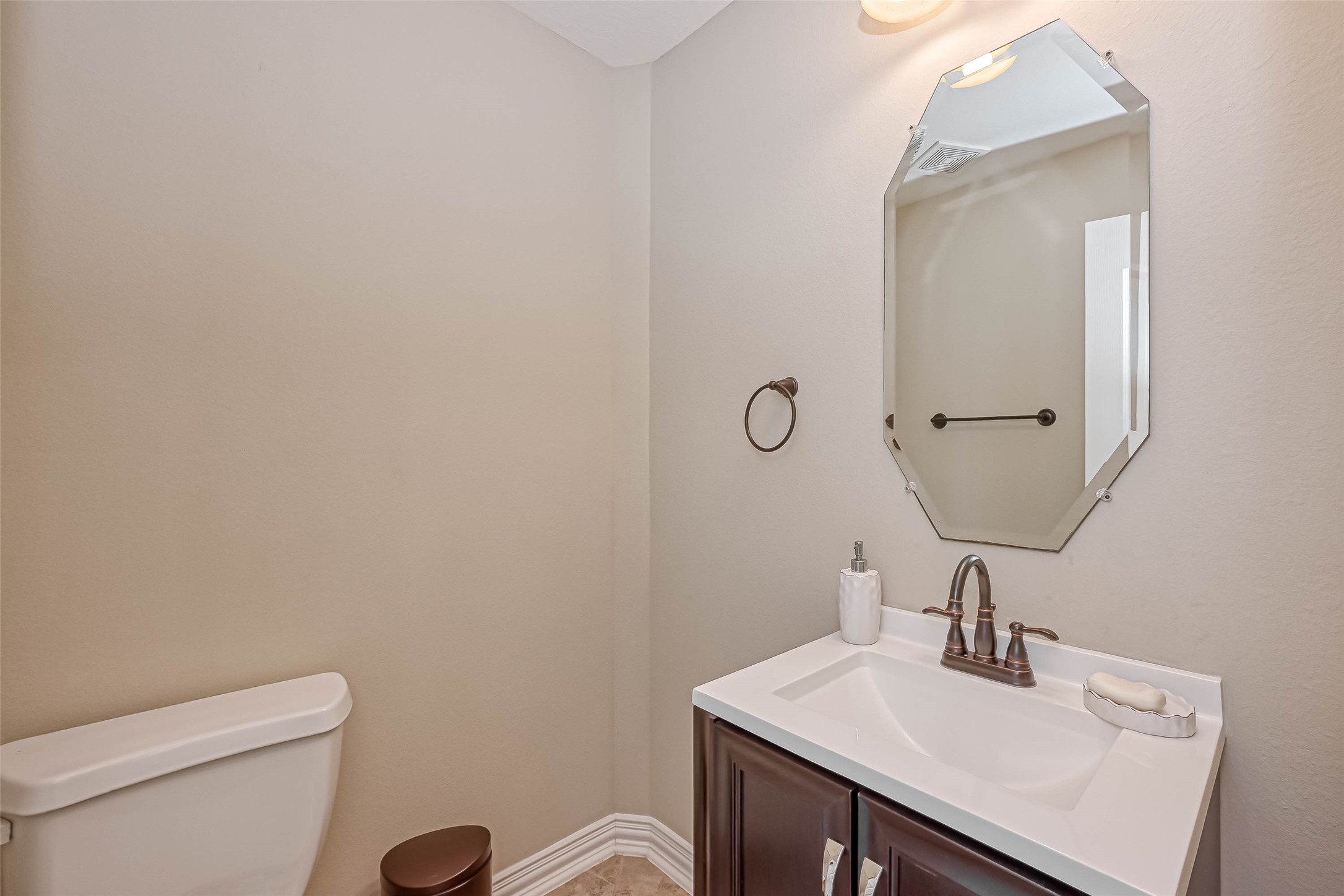 17827 Circular Quay Lane Property Photo 20