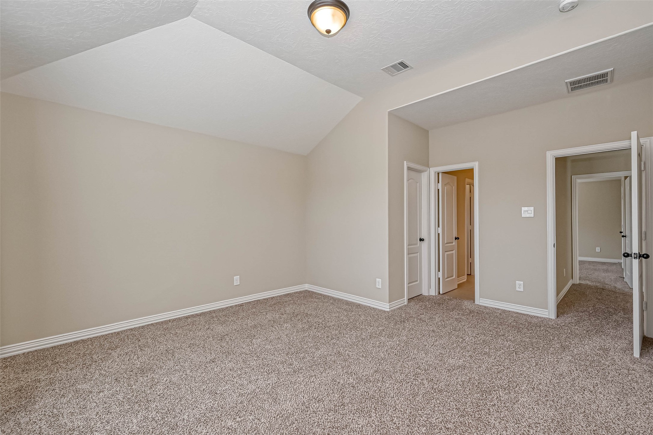 17827 Circular Quay Lane Property Photo 29
