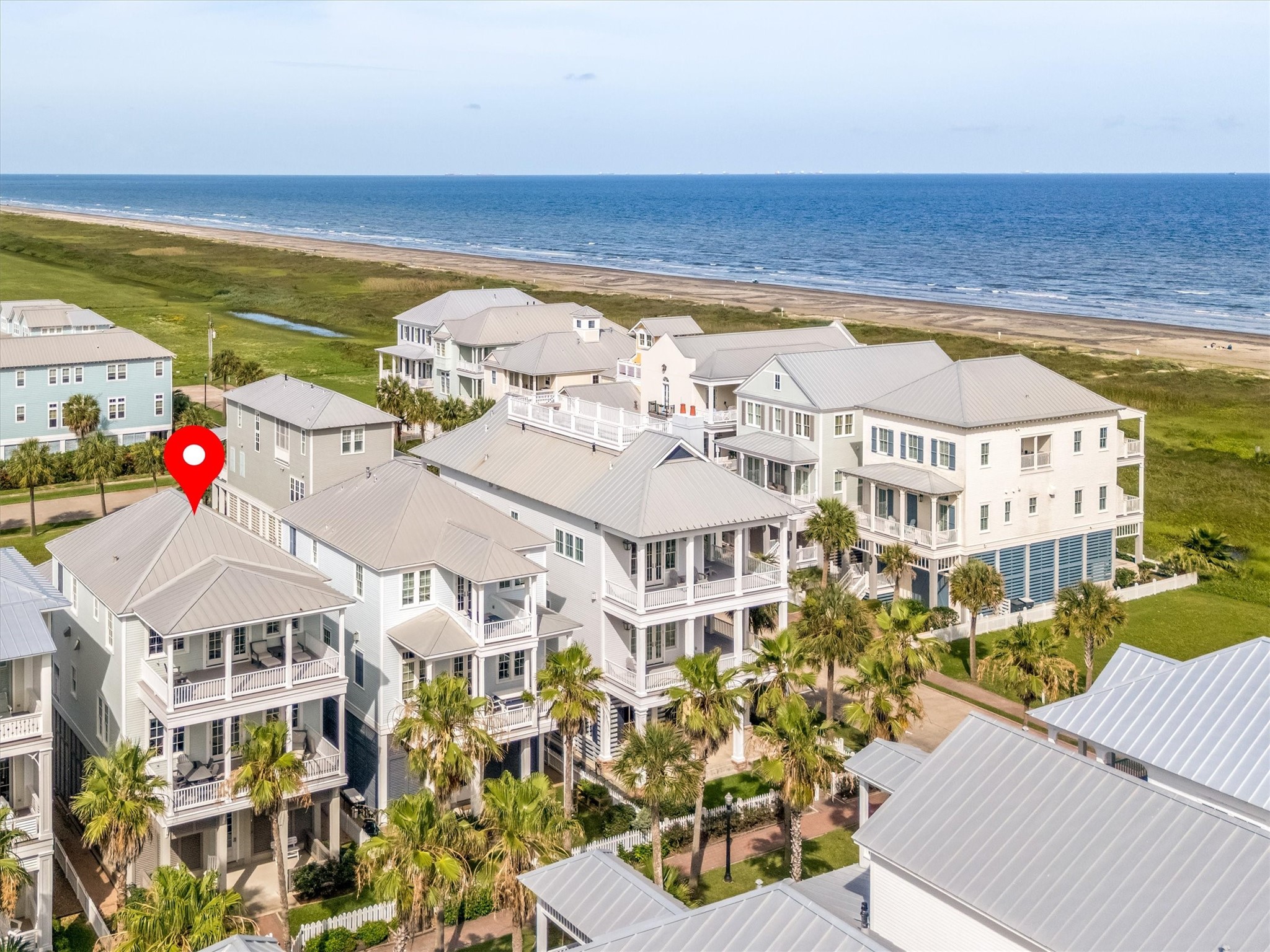 802 Beachtown Passage Property Photo 4