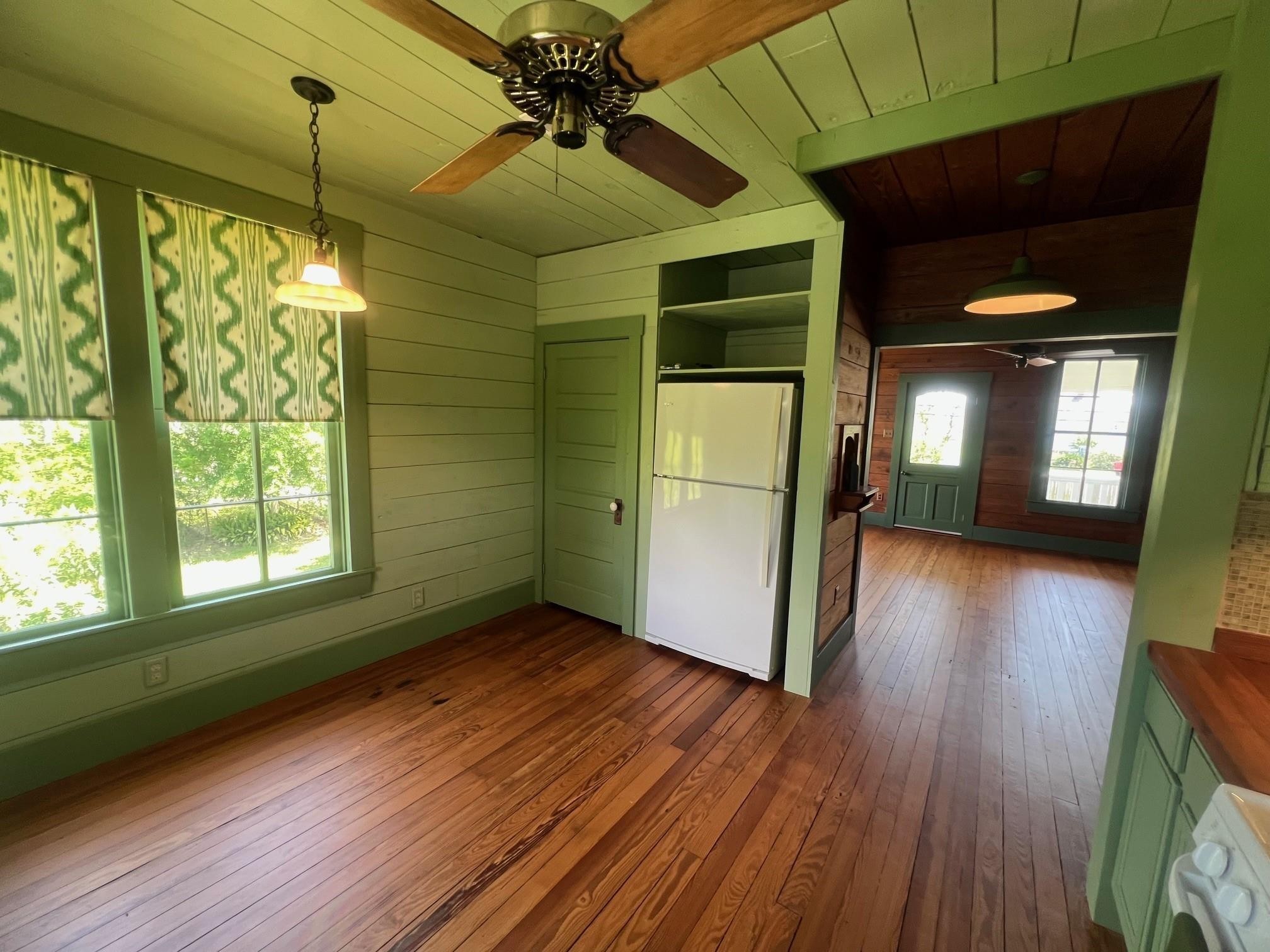 618 Bayridge Road Property Photo 7
