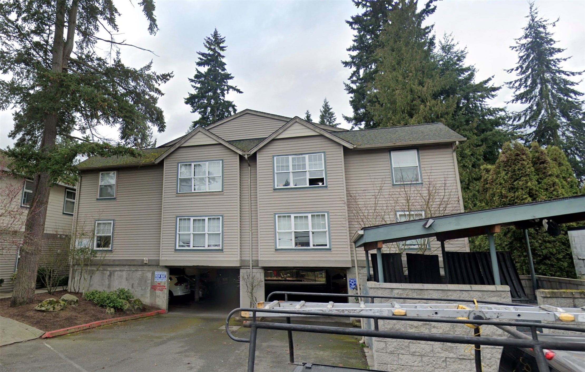 5811 Fleming Street Property Photo 7