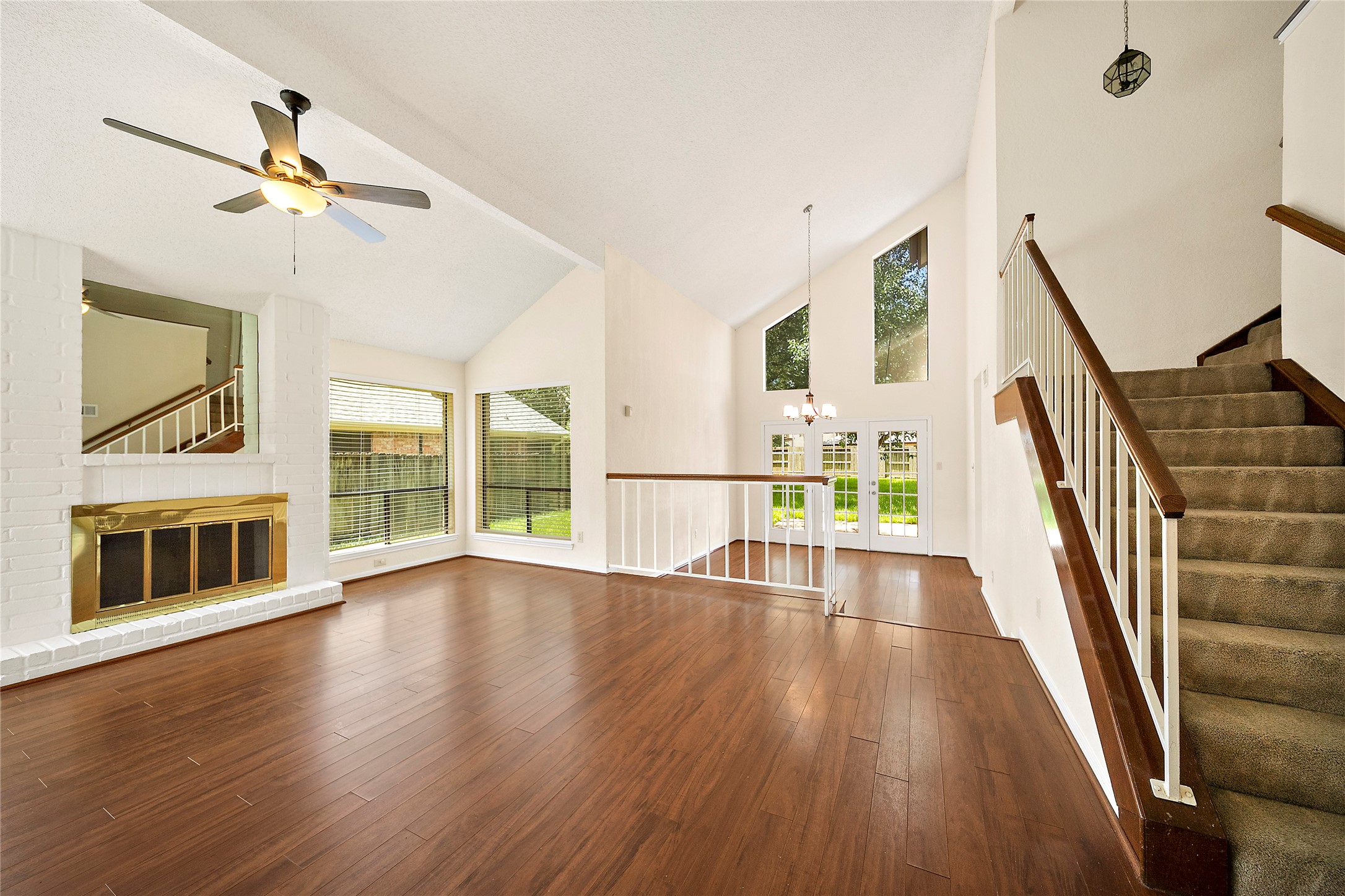 2206 Greencove Lane Property Photo 5