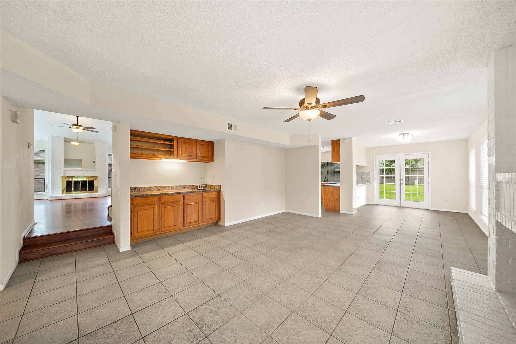 2206 Greencove Lane Property Photo 10