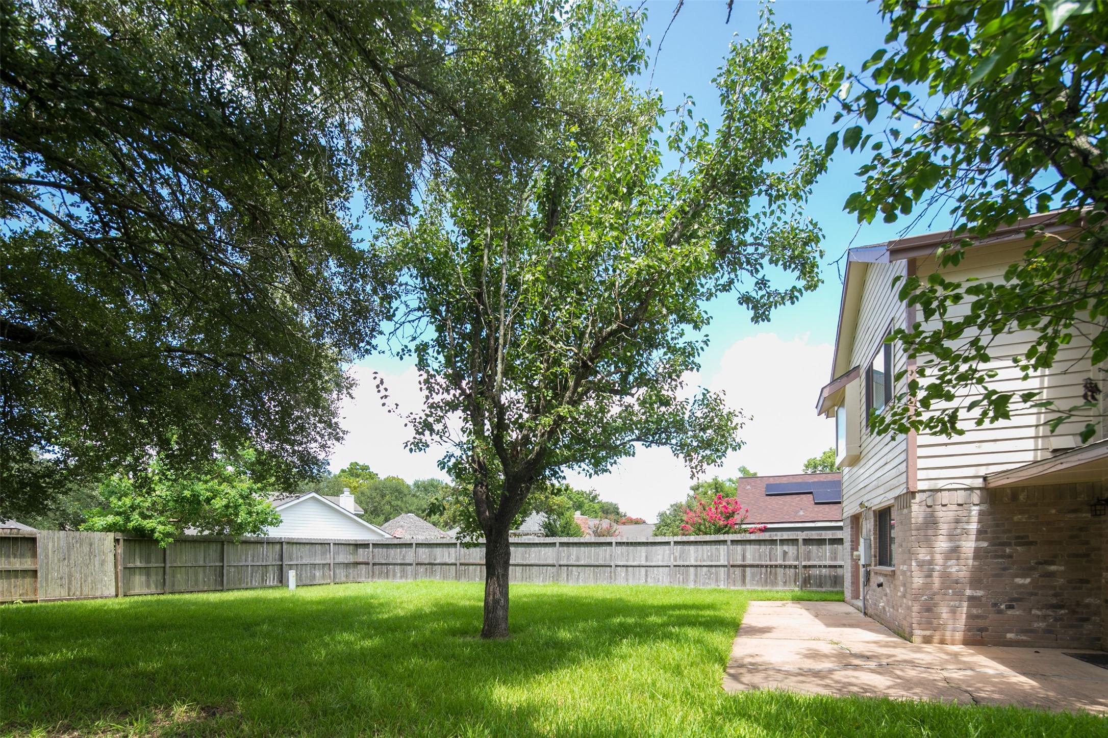 2206 Greencove Lane Property Photo 27