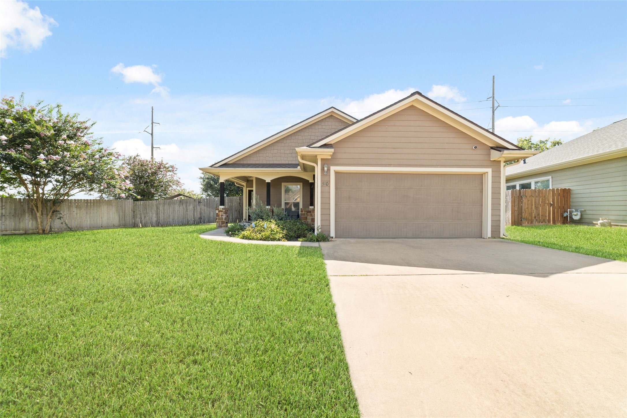 310 Regal Court Property Photo 1
