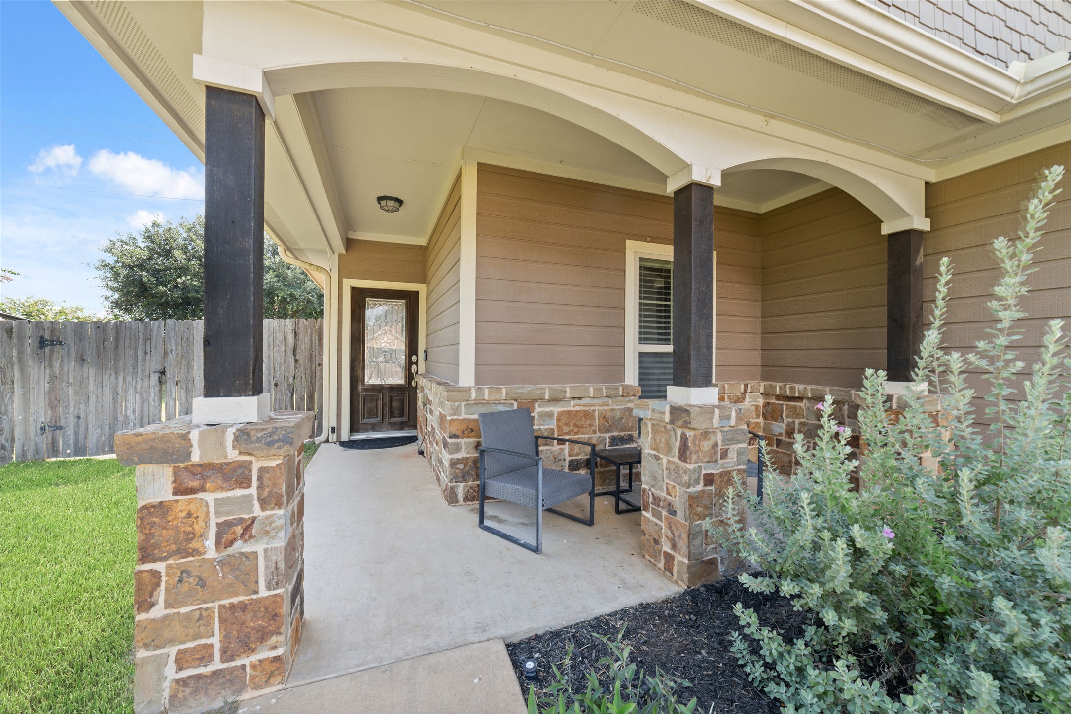 310 Regal Court Property Photo 4