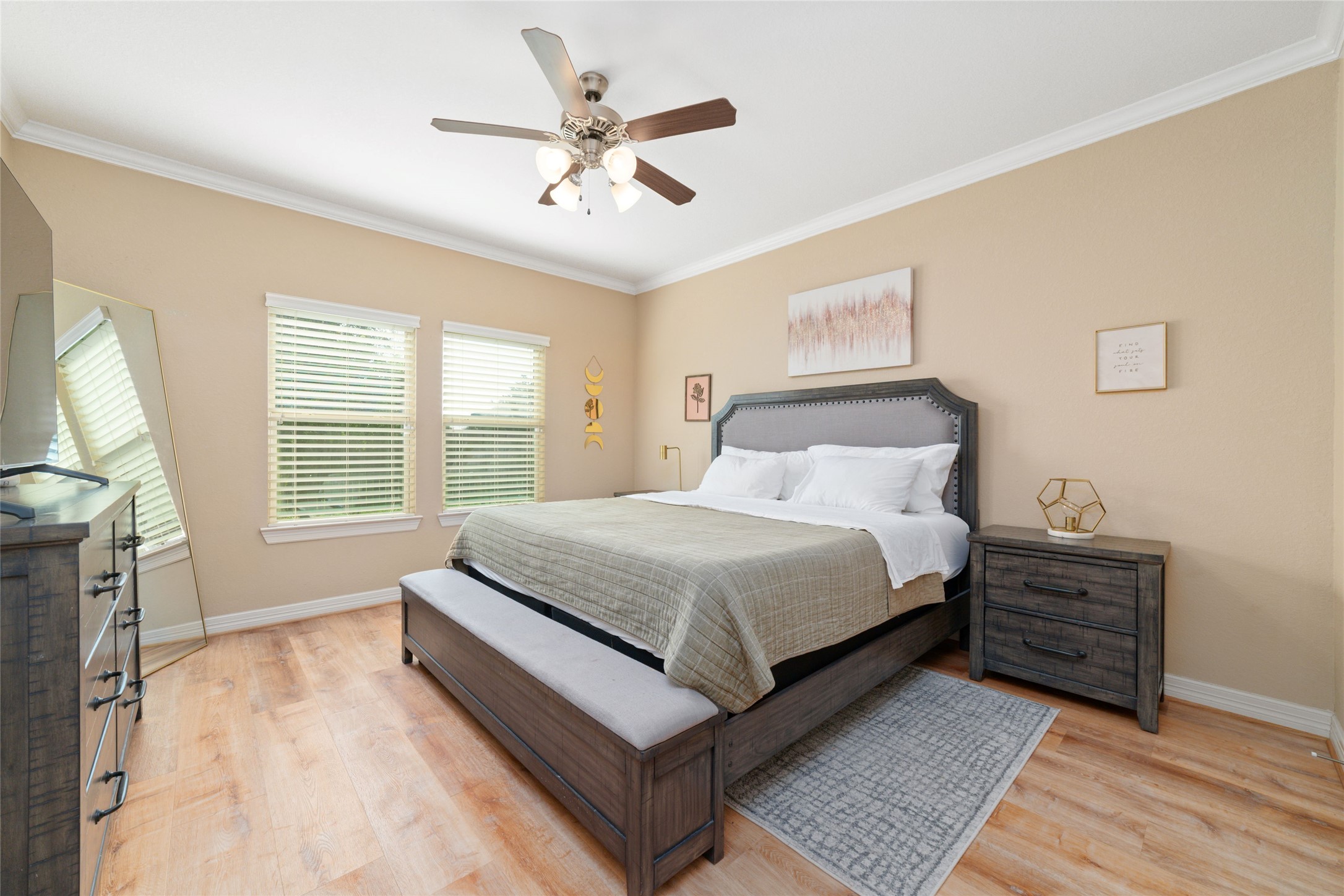 310 Regal Court Property Photo 14