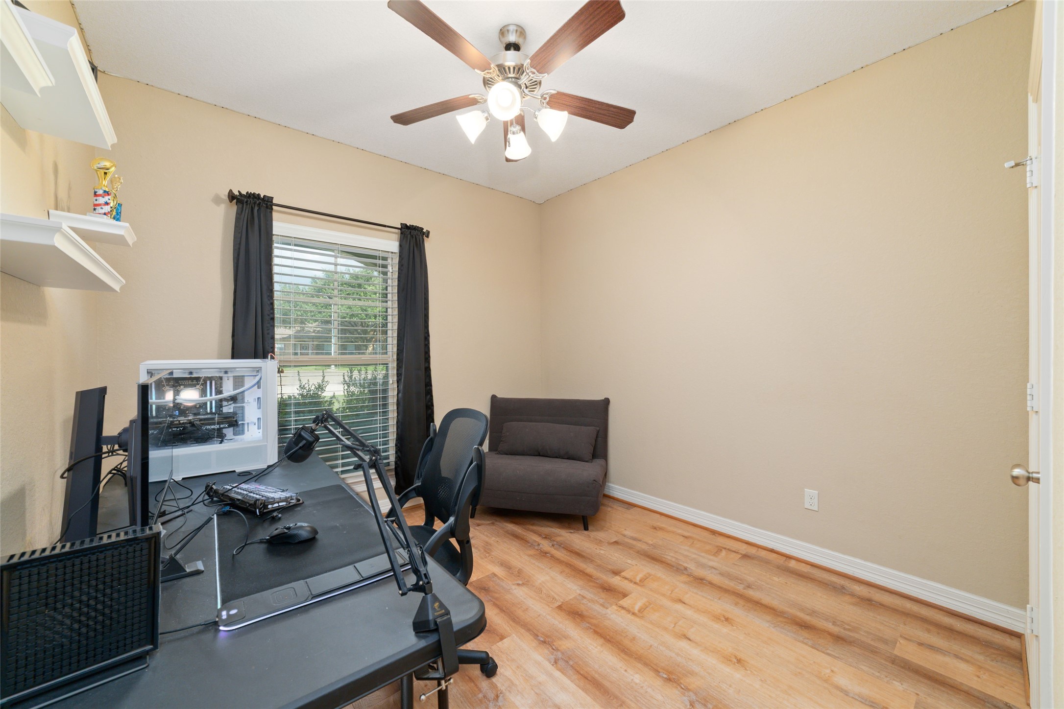 310 Regal Court Property Photo 21