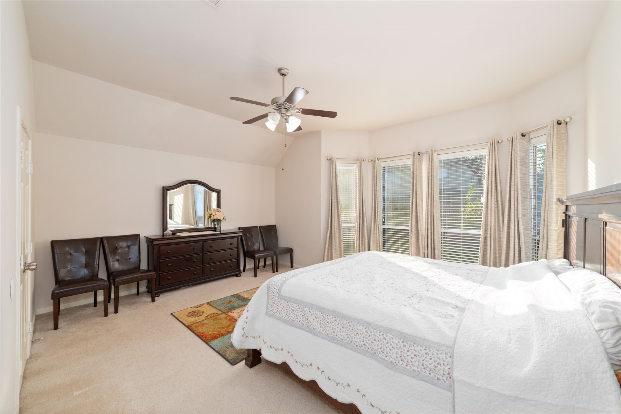 9815 Ryans Park Lane Property Photo 10
