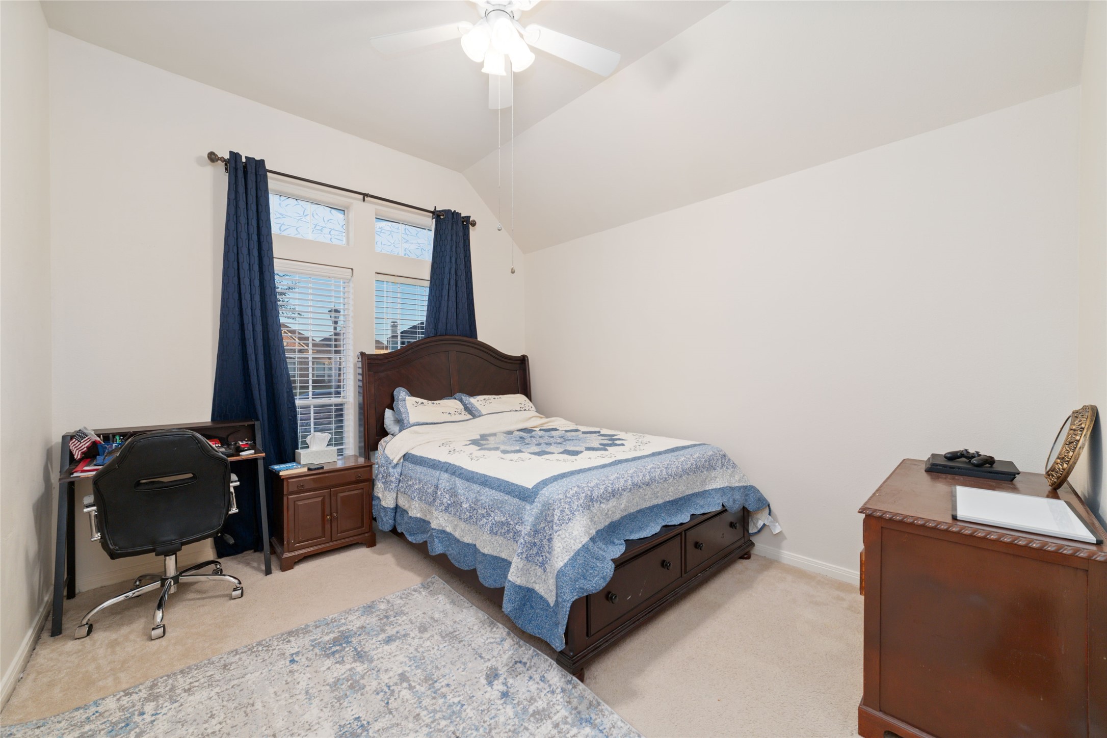 9815 Ryans Park Lane Property Photo 23