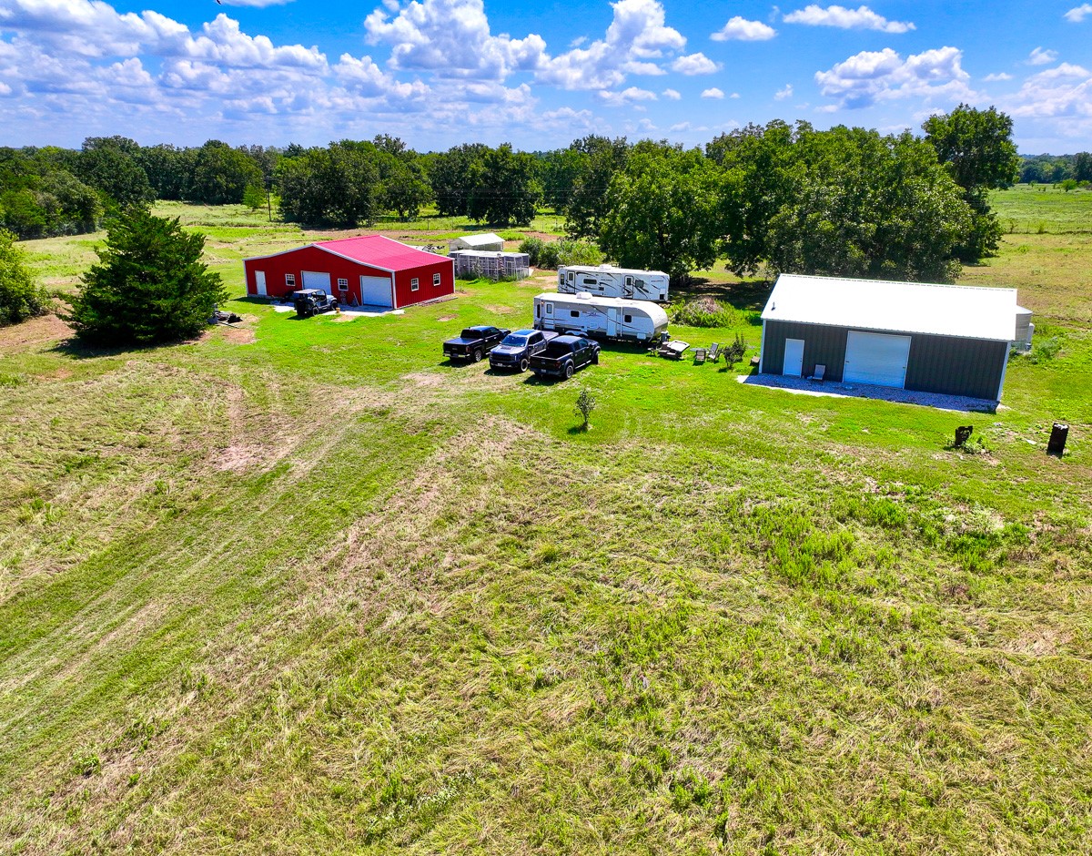 00 Cr 3620 Property Photo 2