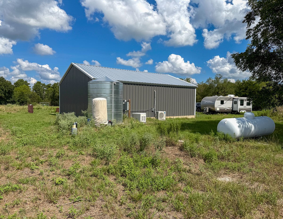 00 Cr 3620 Property Photo 12