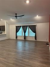 16154 Dockside Street Property Photo 4