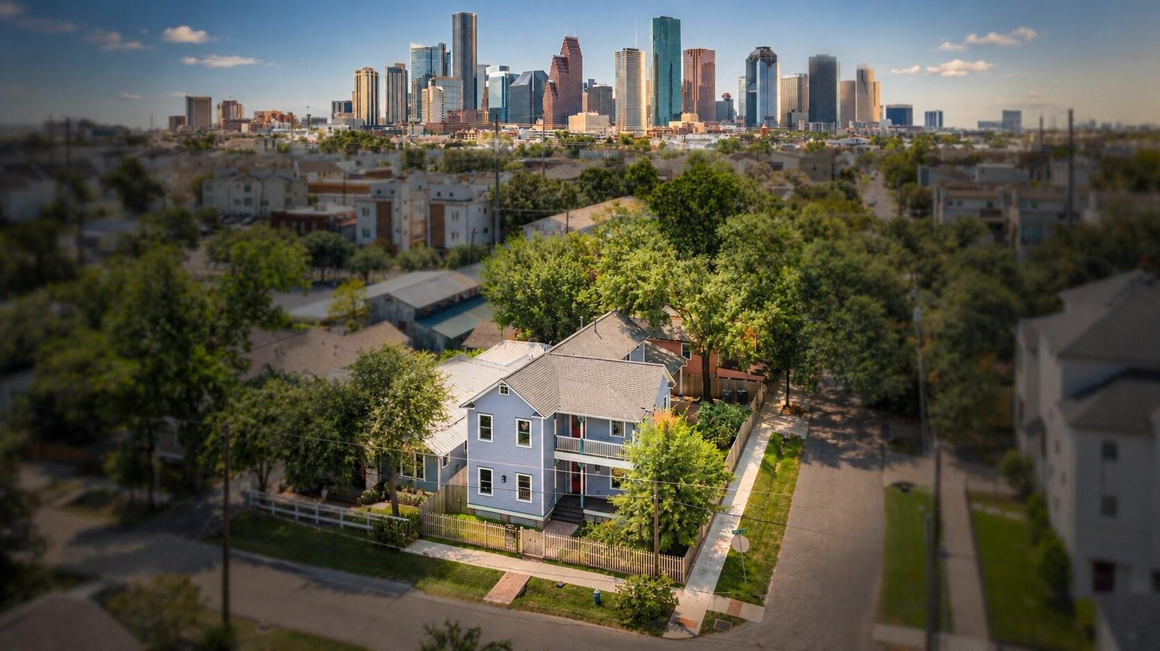 1521 Ovid Street, Houston Tx 77007 Property Photo 1