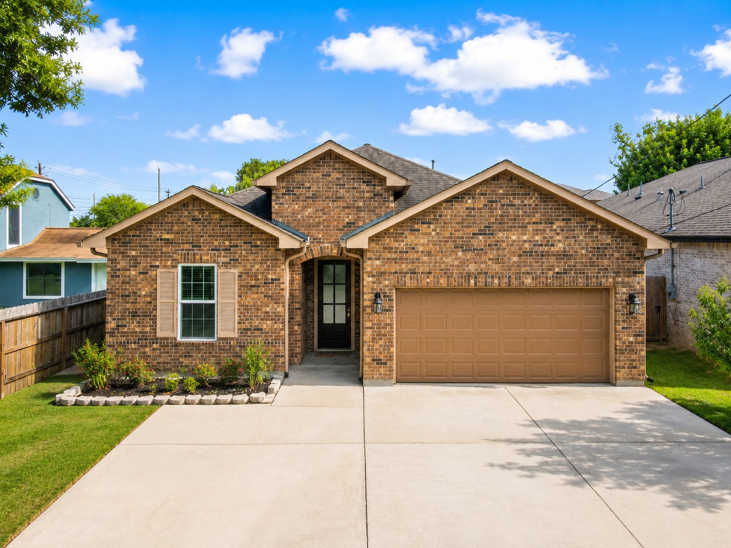 8938 Intervale Street Property Photo 1