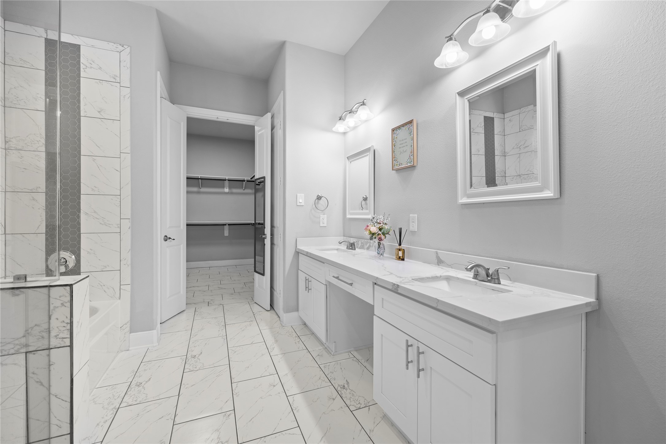 8938 Intervale Street Property Photo 22