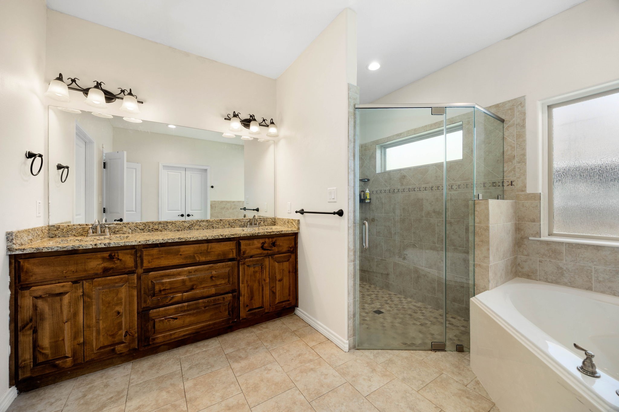 511 Sunny Street Property Photo 17