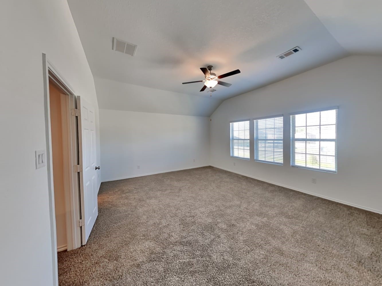 18807 Wembley Vista Trail Property Photo 7