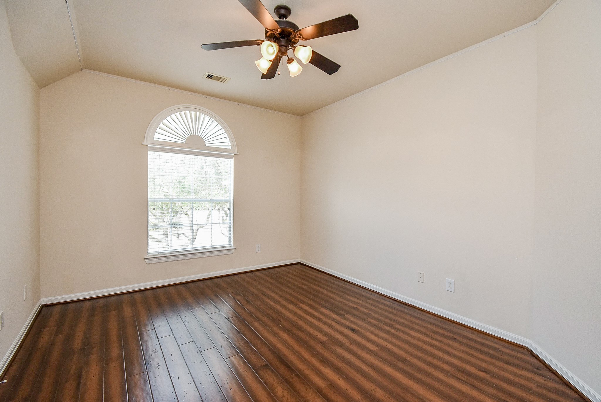 6023 Gatewood Manor Drive Property Photo 33