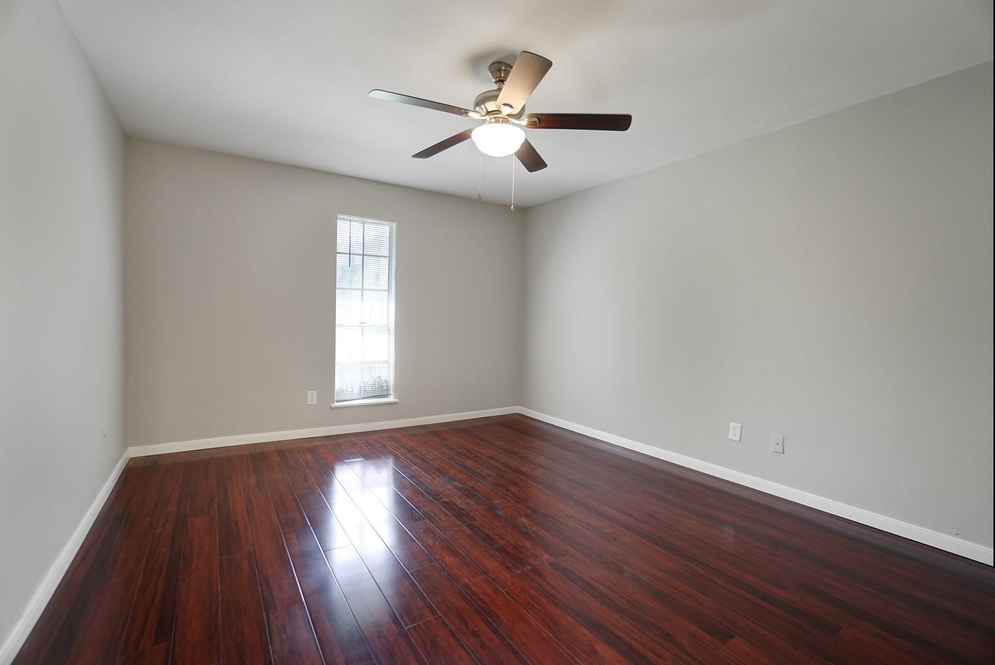 1833 Country Village Boulevard Property Photo 13