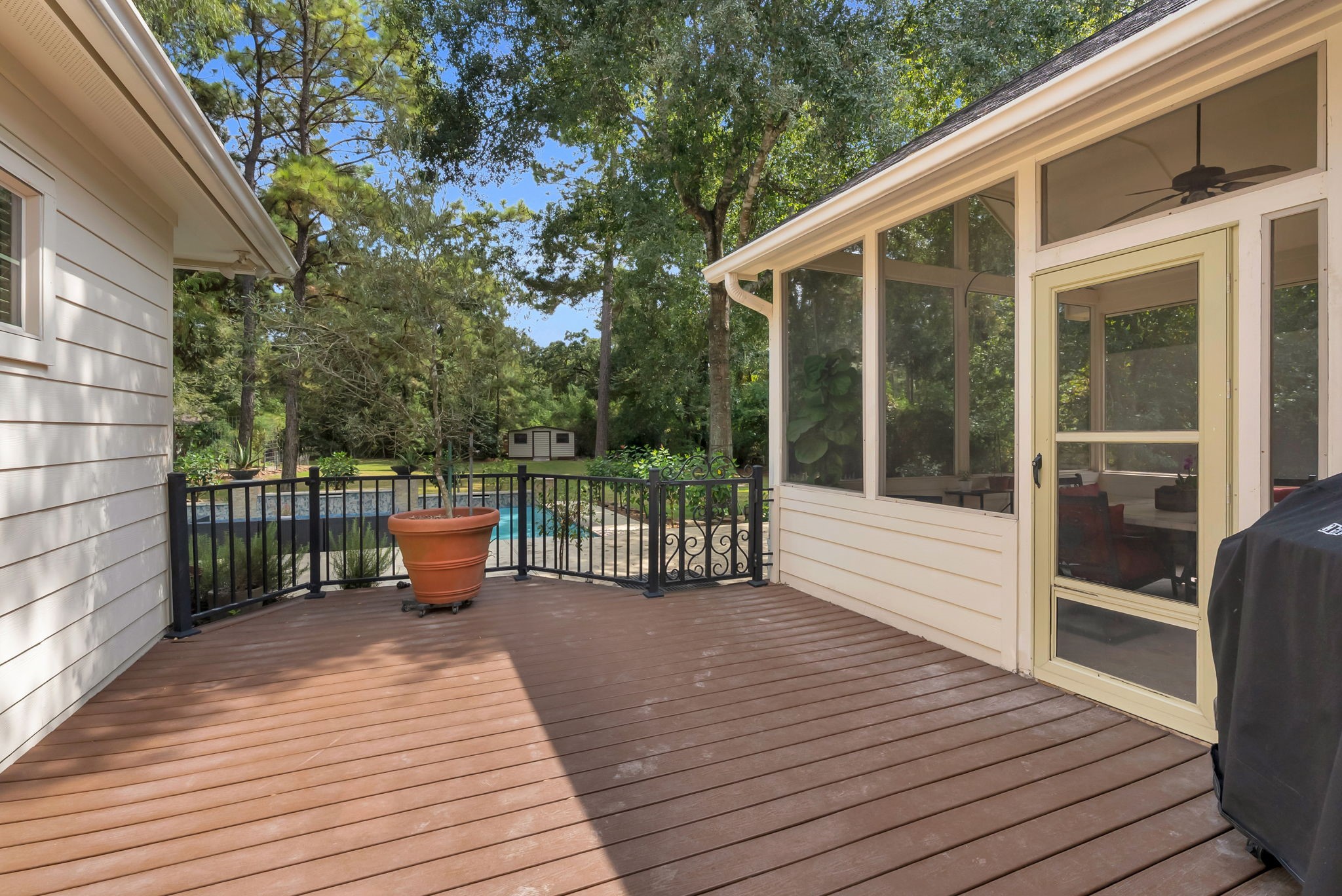 11716 Great Oak Boulevard Property Photo 35